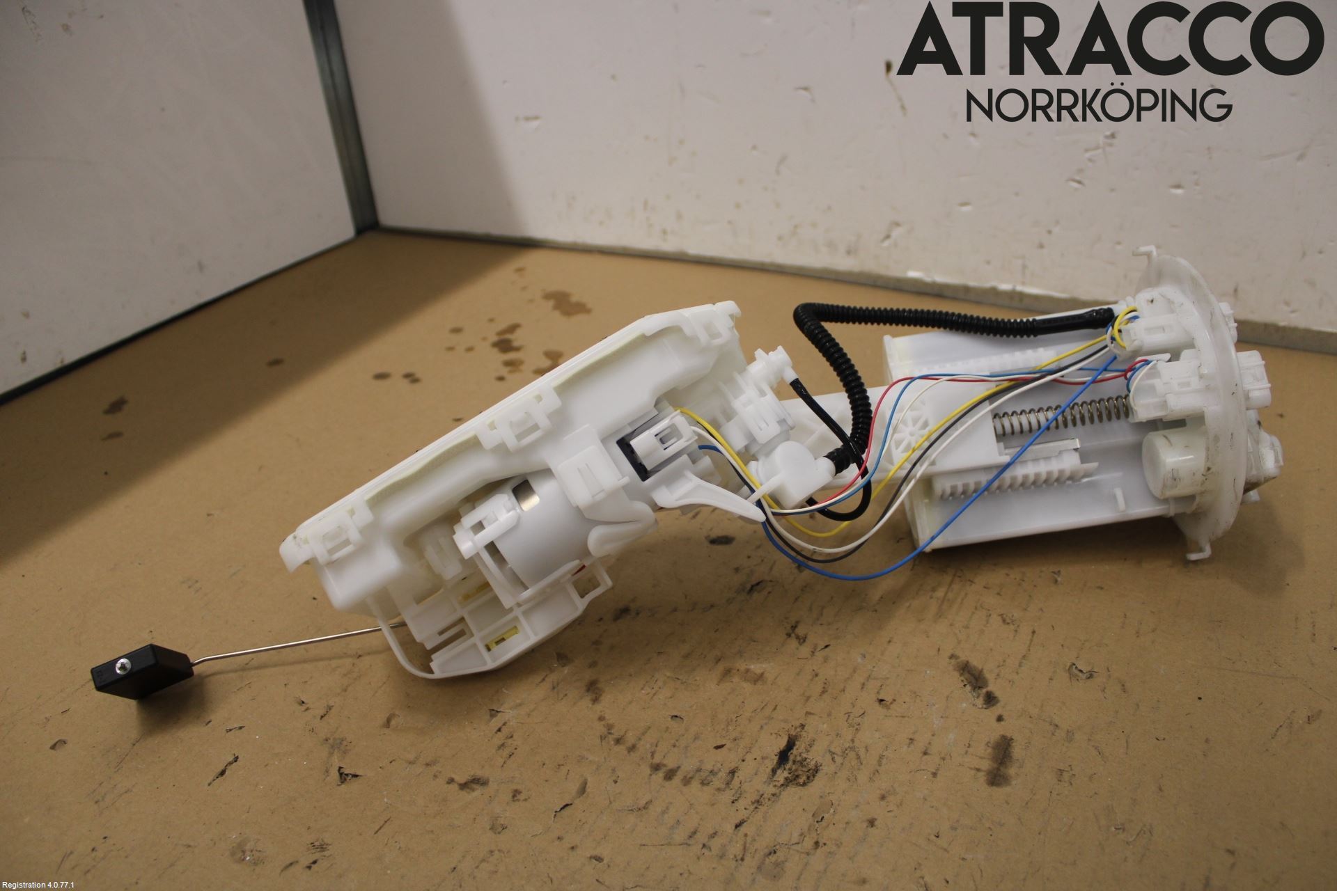 Toyota YARIS XP21 20- Bränslepump El