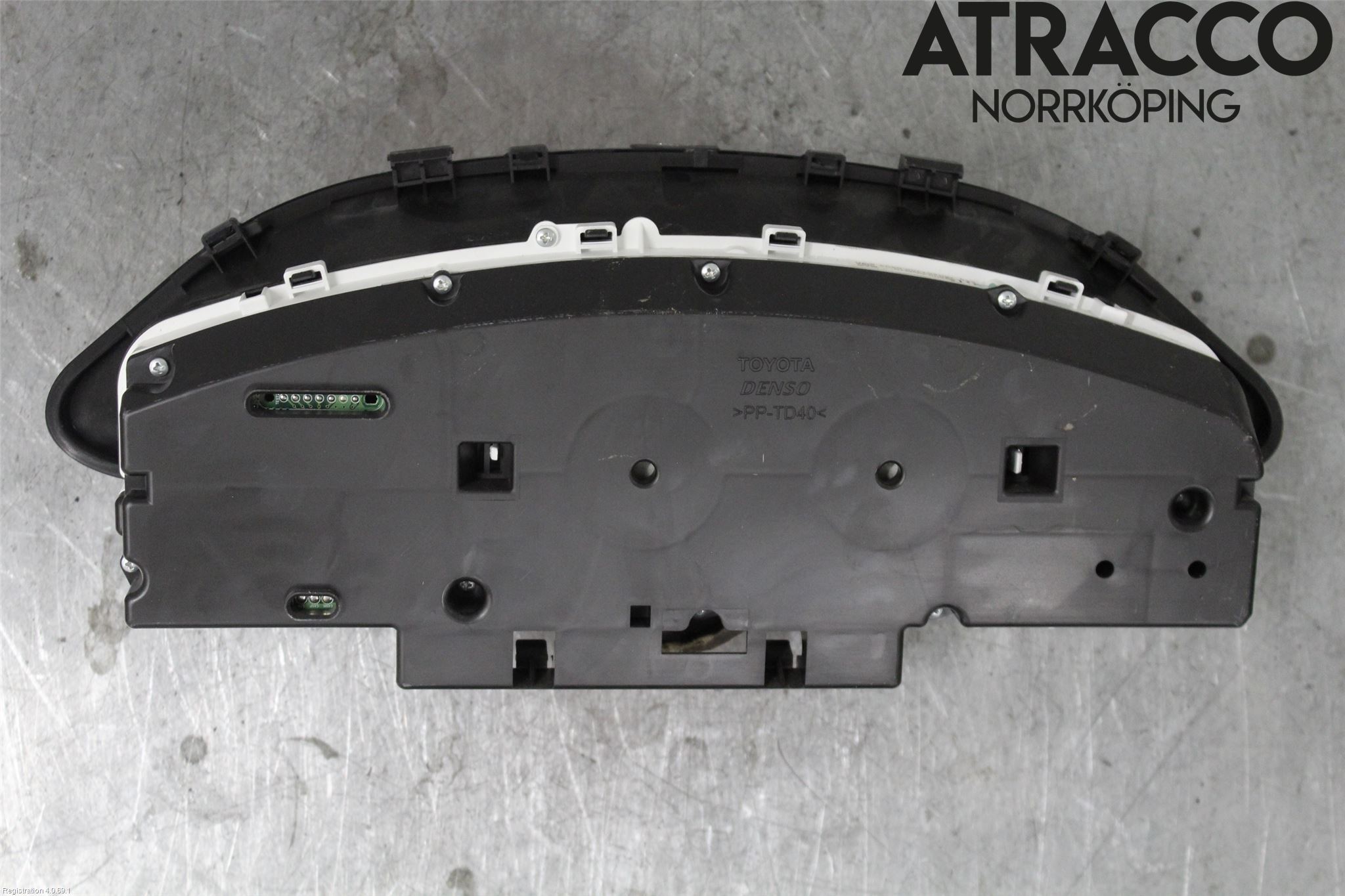 Toyota YARIS XP90 06-11 Instrument Komb