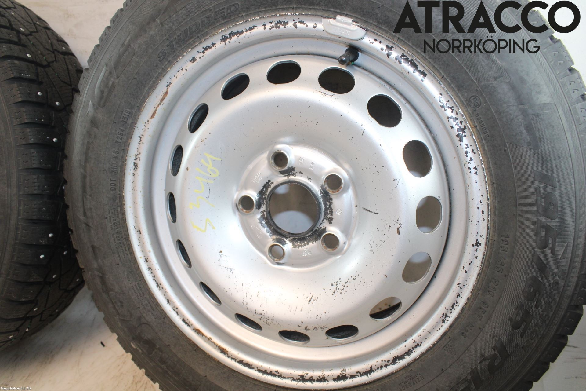 Volkswagen VW CADDY      04-10 Vinterdäck Plåtfälg 4St