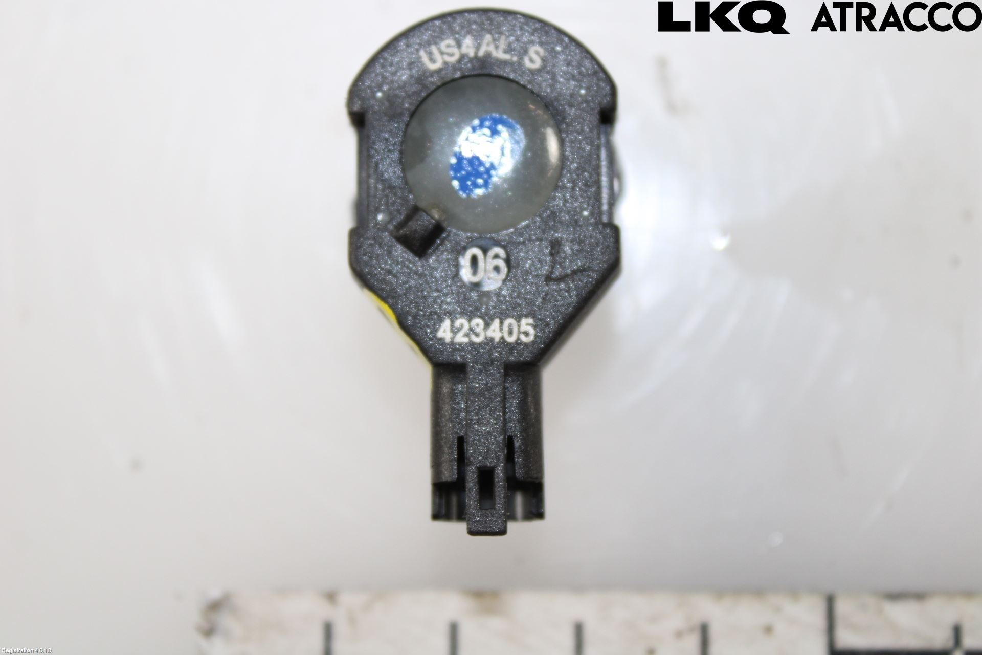 Volkswagen VW PASSAT 11-14 Parkeringshjälp Backsensor