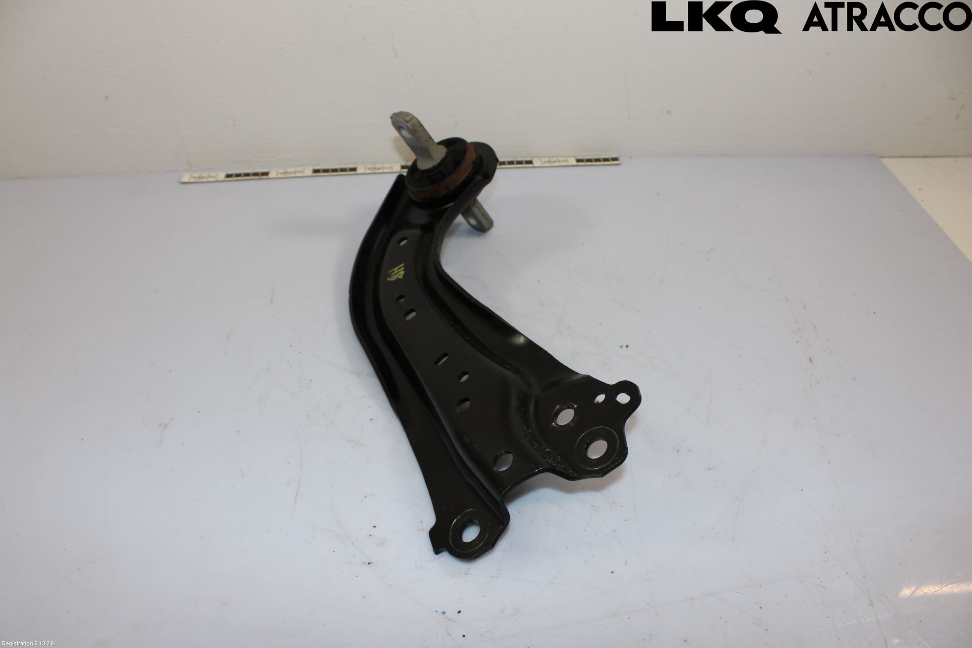 Lexus NX 340h/450h+ 21- Bärarm Bak Höger