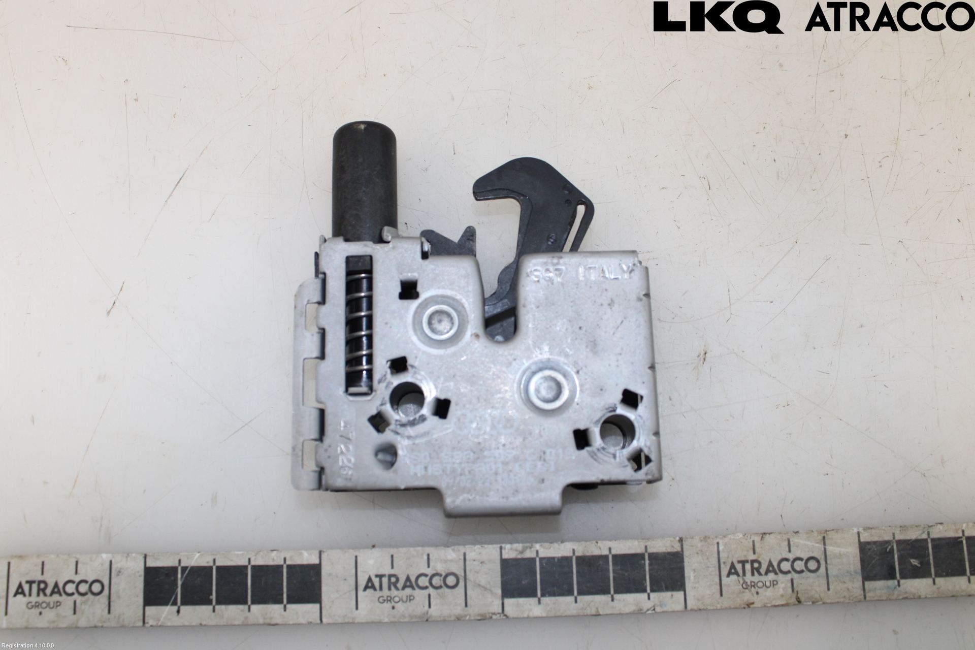 Volkswagen VW TAIGO 22- Huvlås