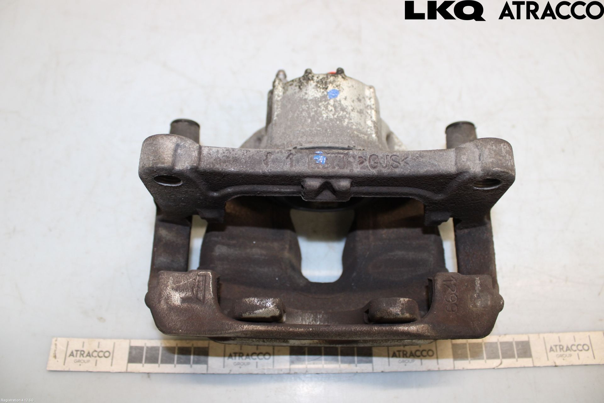 Volkswagen VW PASSAT 24- Bromsok Fram Vänster