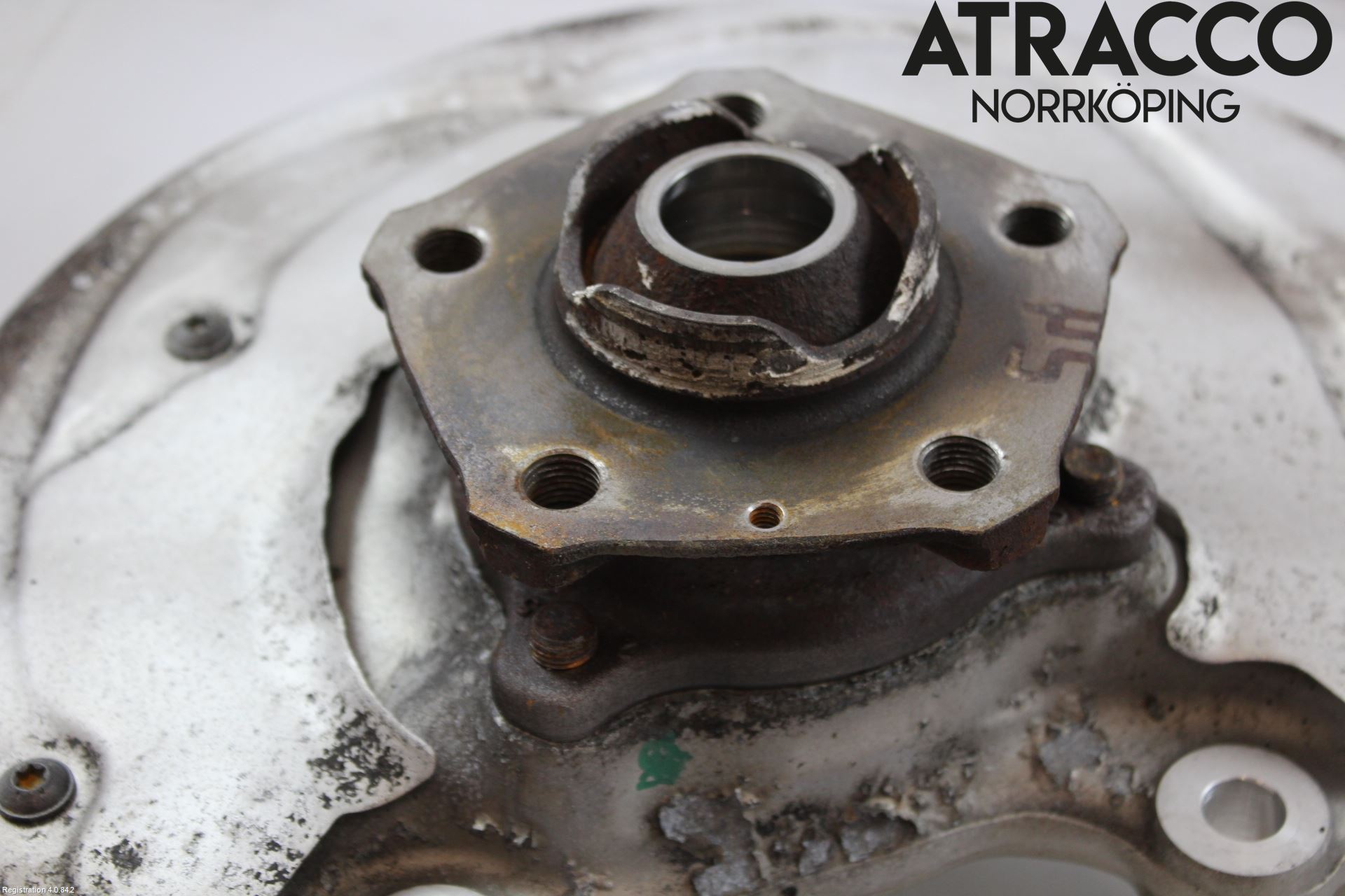 Audi A4/S4 B9 16-19 Styrspindel Lagerhus Vä