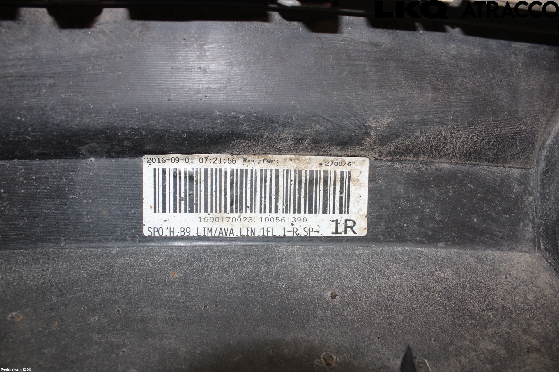 Audi A4/S4 B9 16-19 Stötfångardel Bak Mitt