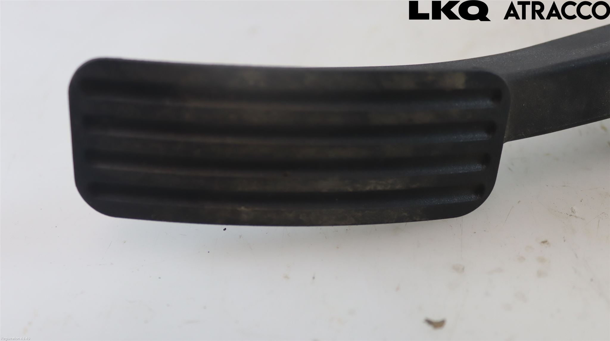 Jaguar XJ X351        10- Gaspedal