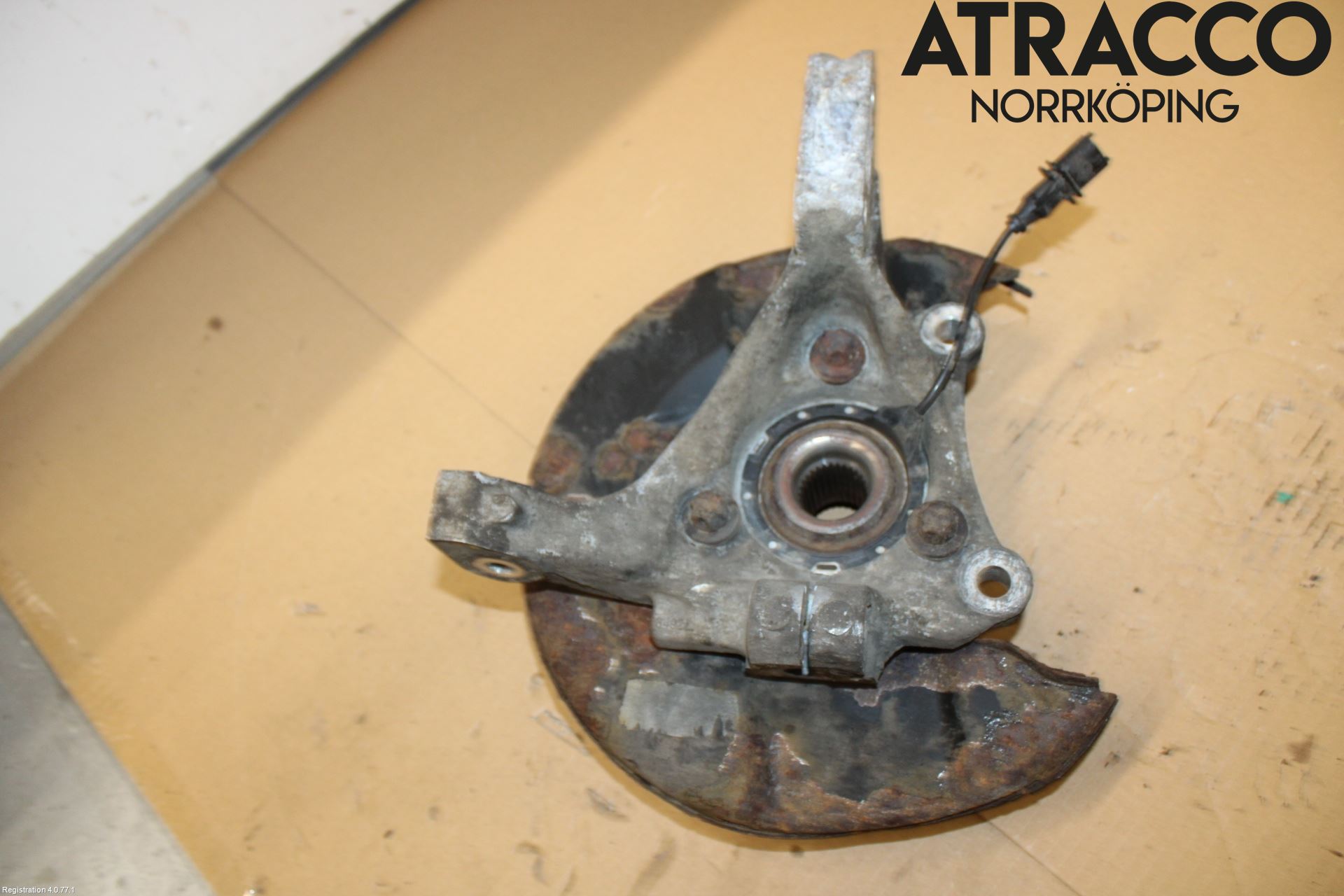 Saab 9-3 VER 2 Styrspindel Lagerhus Vä