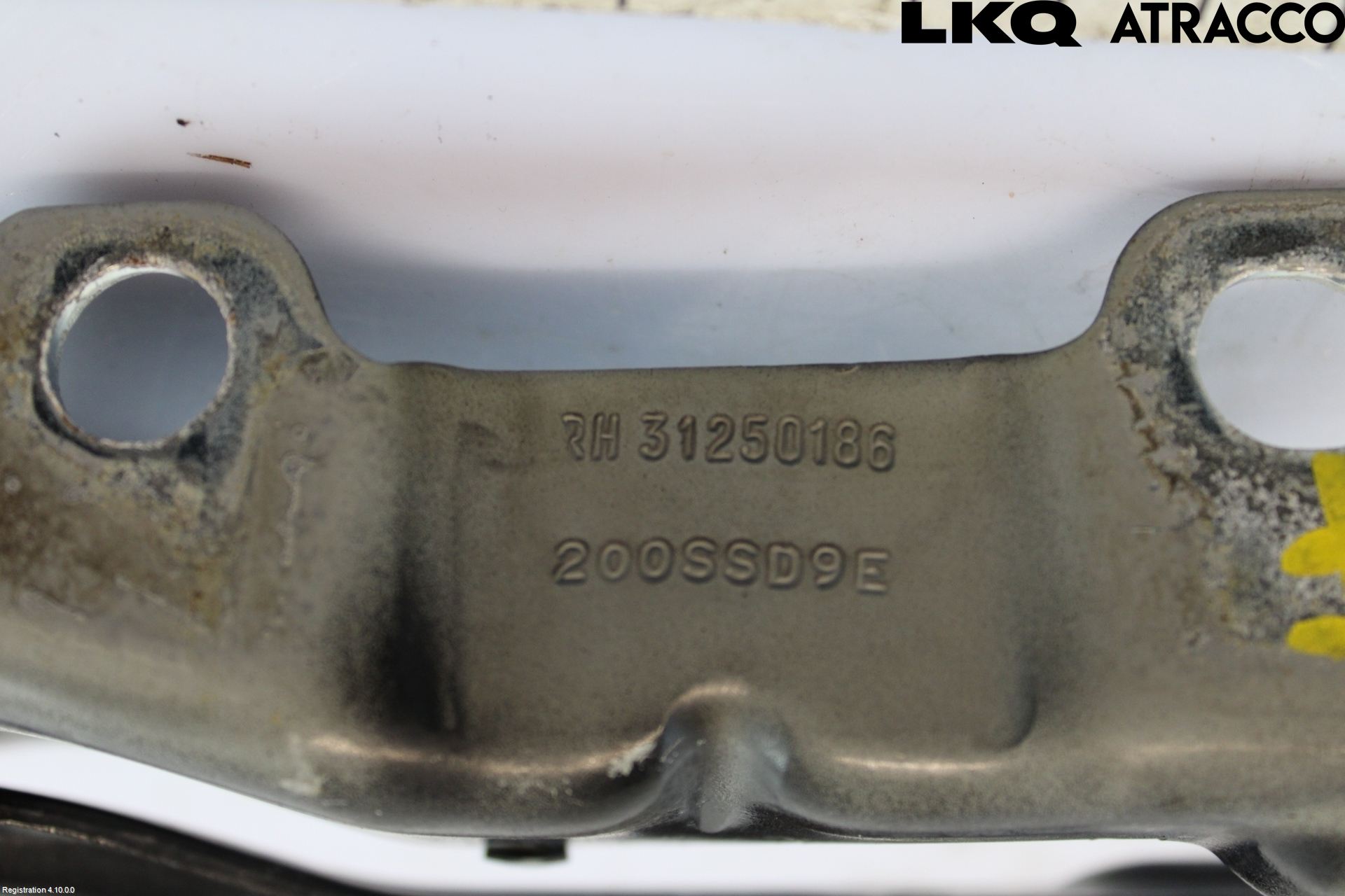 Volvo S80 07-13 Huvgångjärn