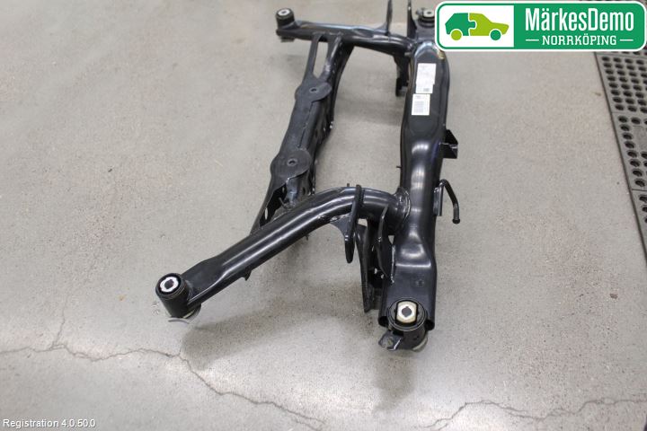 Seat TARRACO 19- Bakaxelbalk