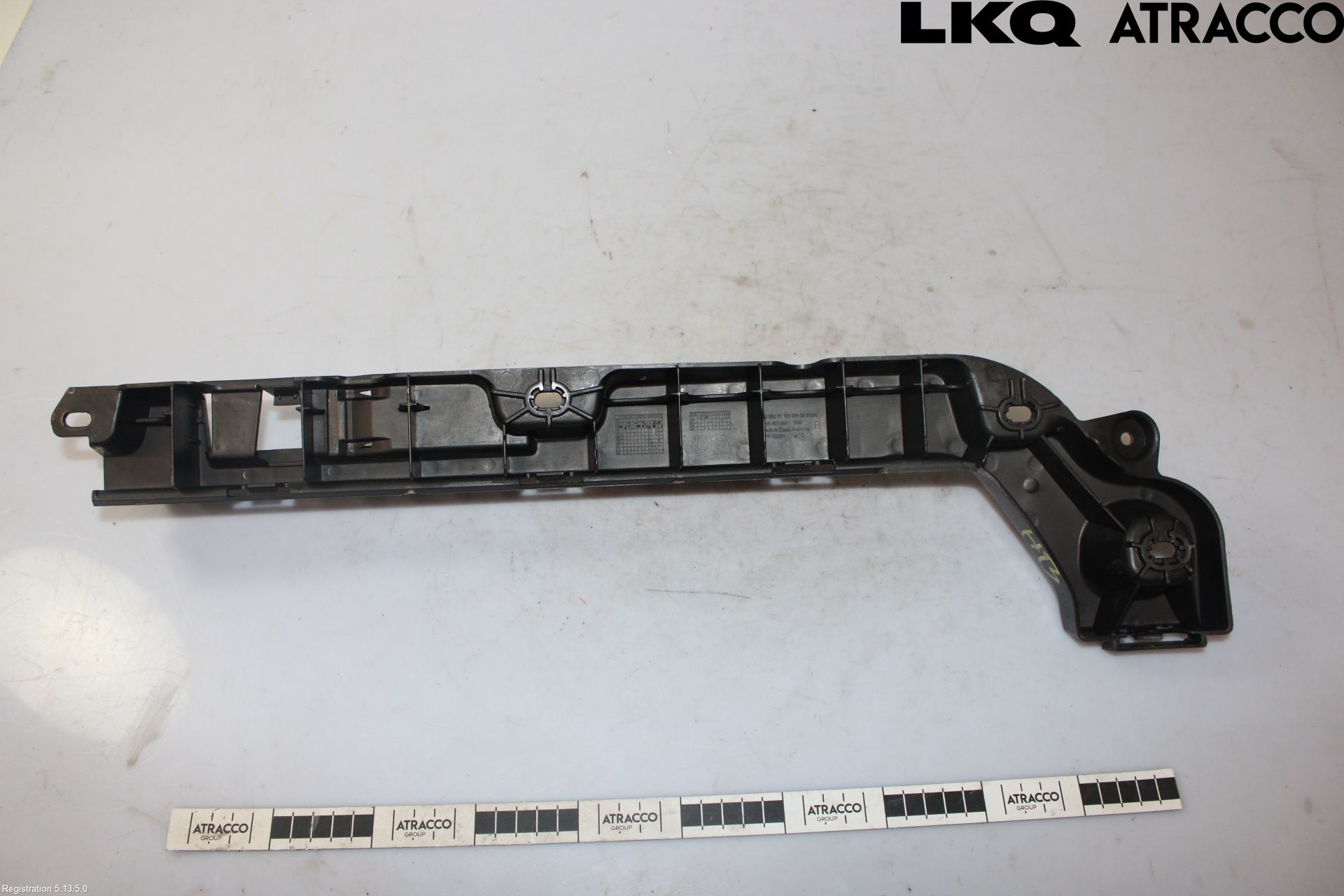 Skoda FABIA 15-21 Stötfångarfäste Bak Hö