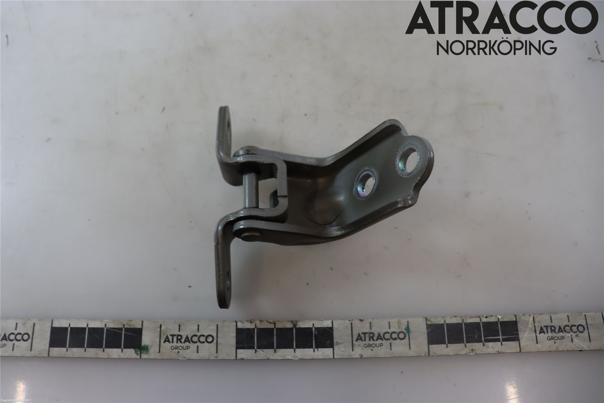 Hyundai i40 08-15 Dörrgångjärn