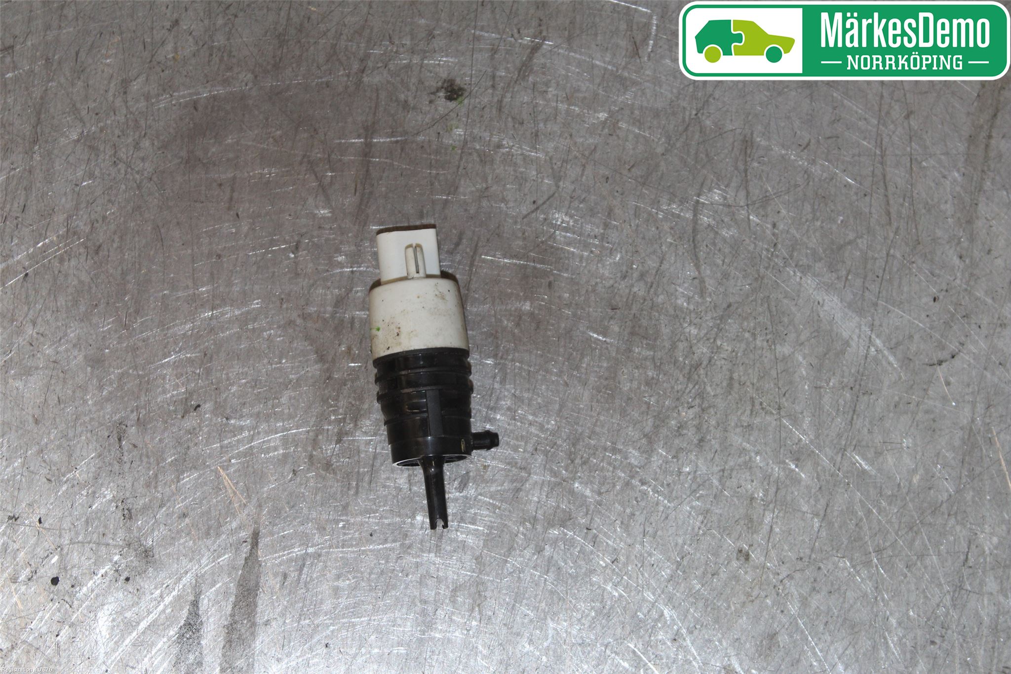 Mercedes-Benz MB C-KLASS (W205) 14-21 Spolarpump Vindruta