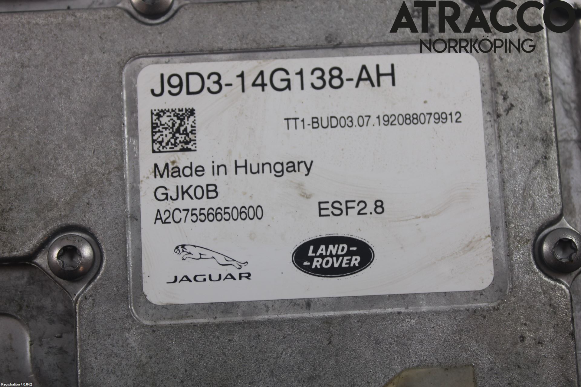 Jaguar I-PACE 18- Inverter Hybrid