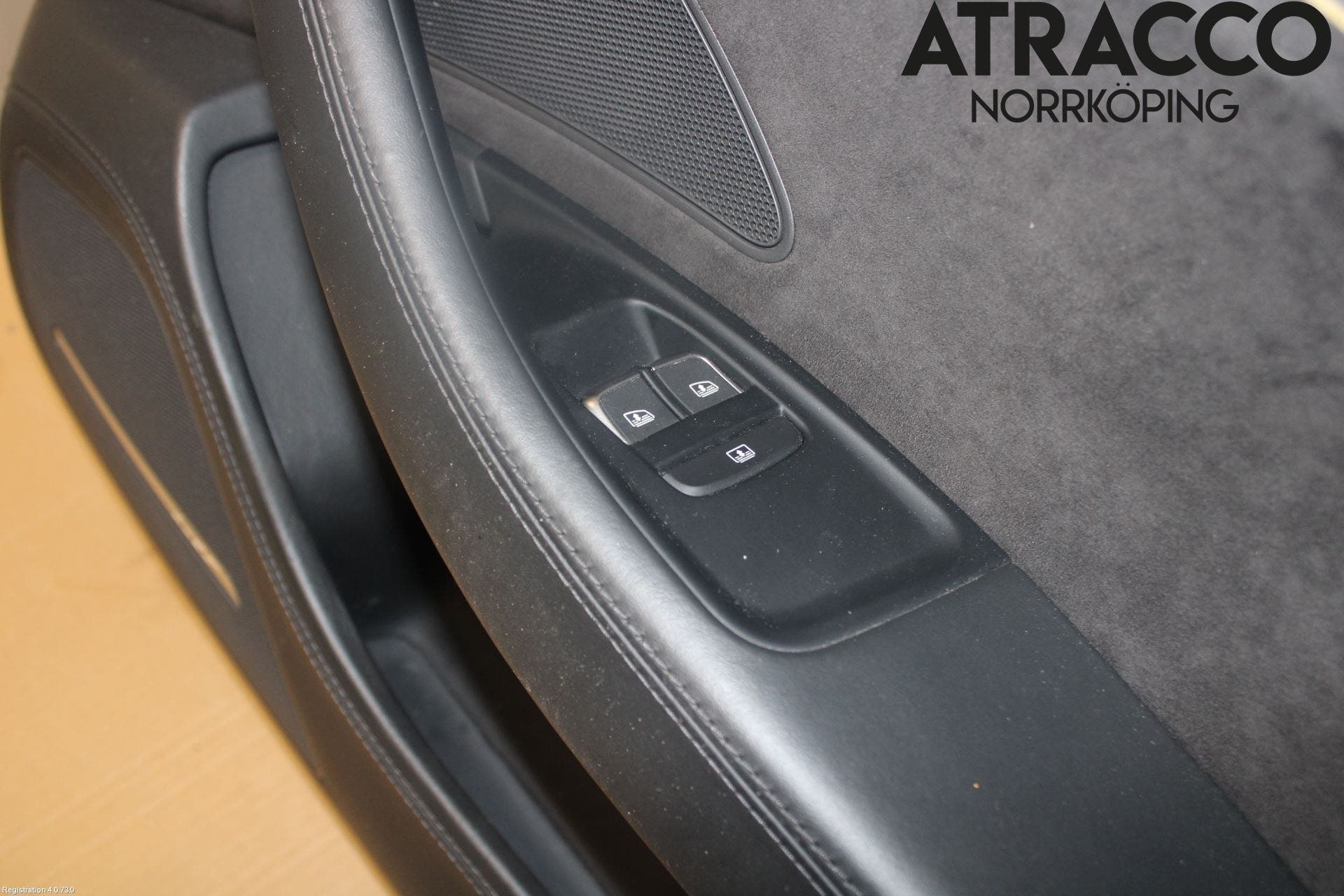 Audi A8/S8 4H 10-17 Dörrklädsel Hö