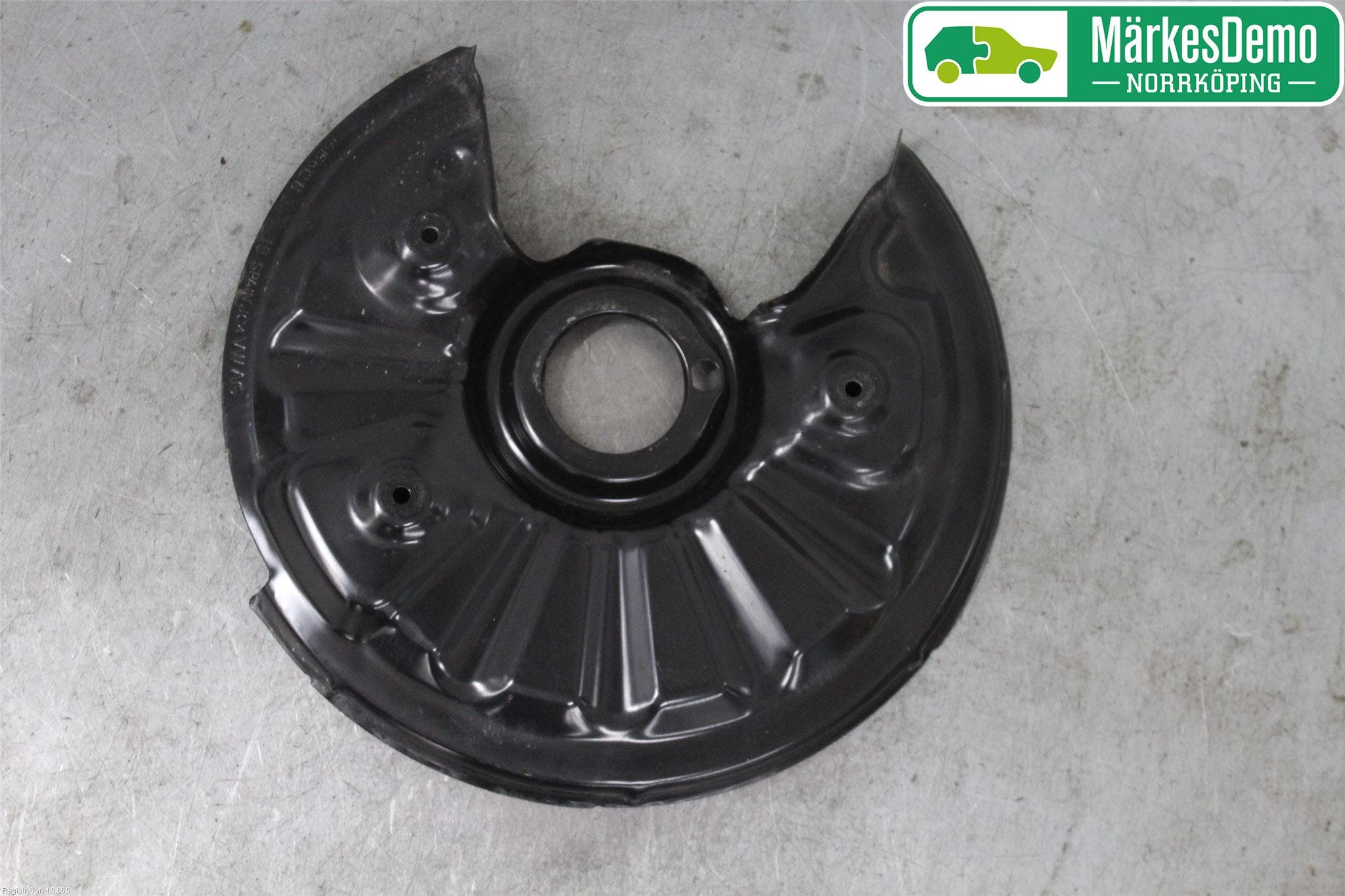 Volkswagen VW PASSAT 20-24 Bromssköld Bak