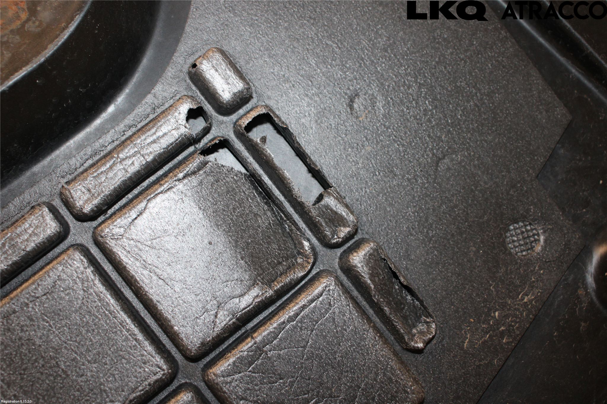 Mercedes-Benz MB B-KLASS (W246/W242) 12-19 Hasplåt Plåt-Plast