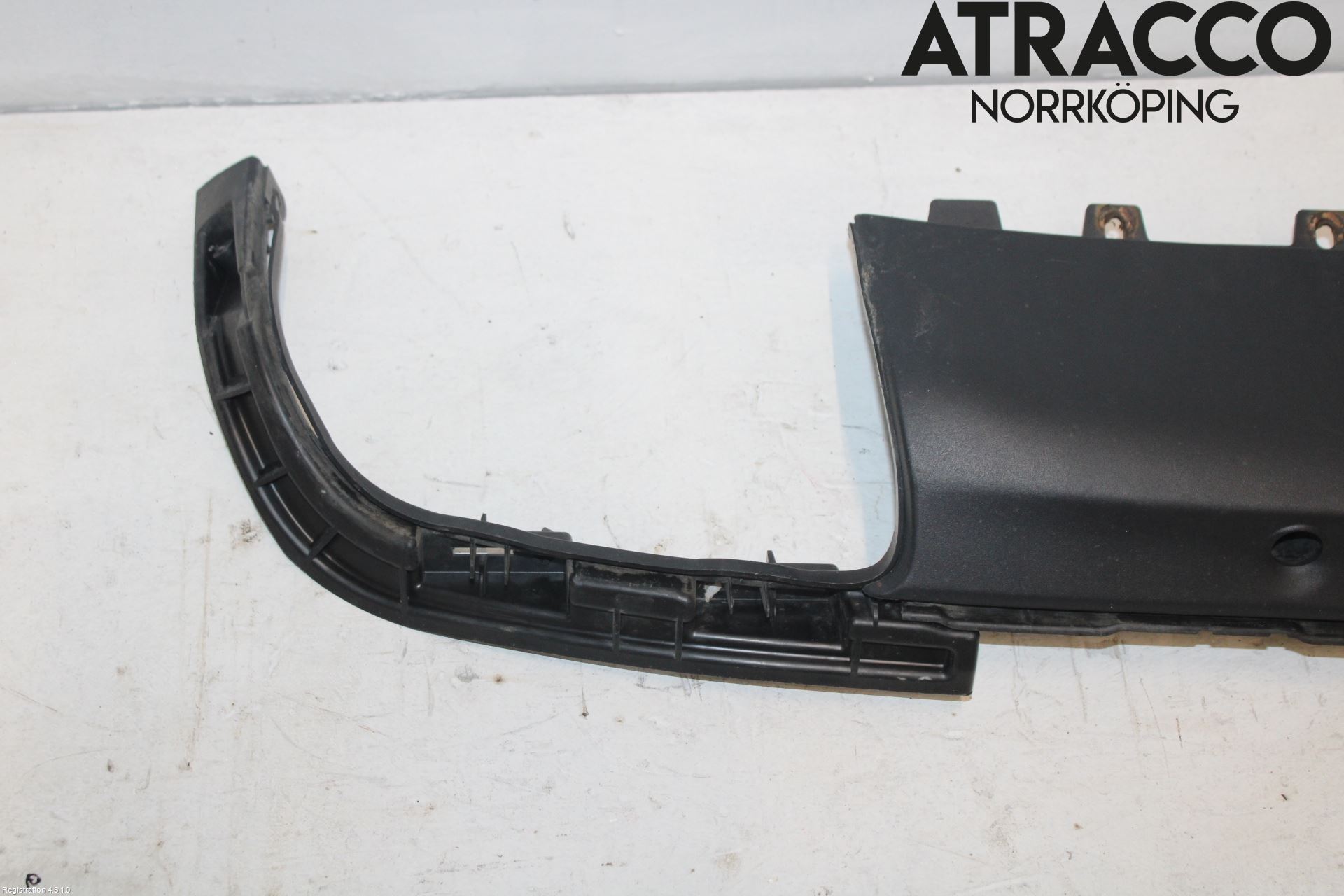 Volvo V60 14-18 Spoiler Bak