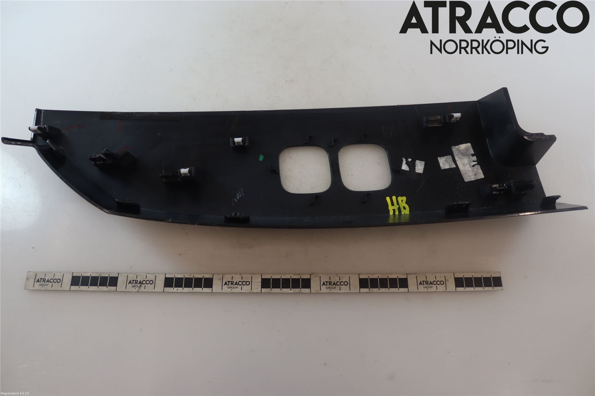 Landrover DEFENDER (L663) 20- Bakljusinsats-Lamphhö