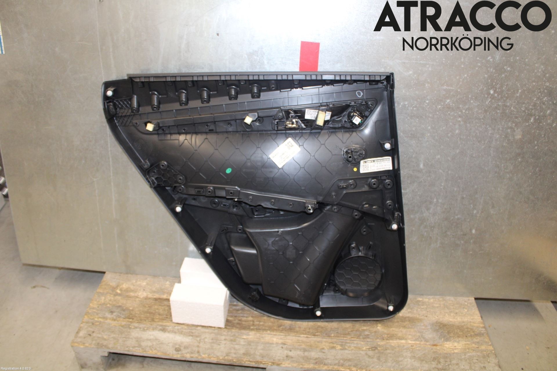 Skoda KAROQ 18- Dörrklädsel Hö