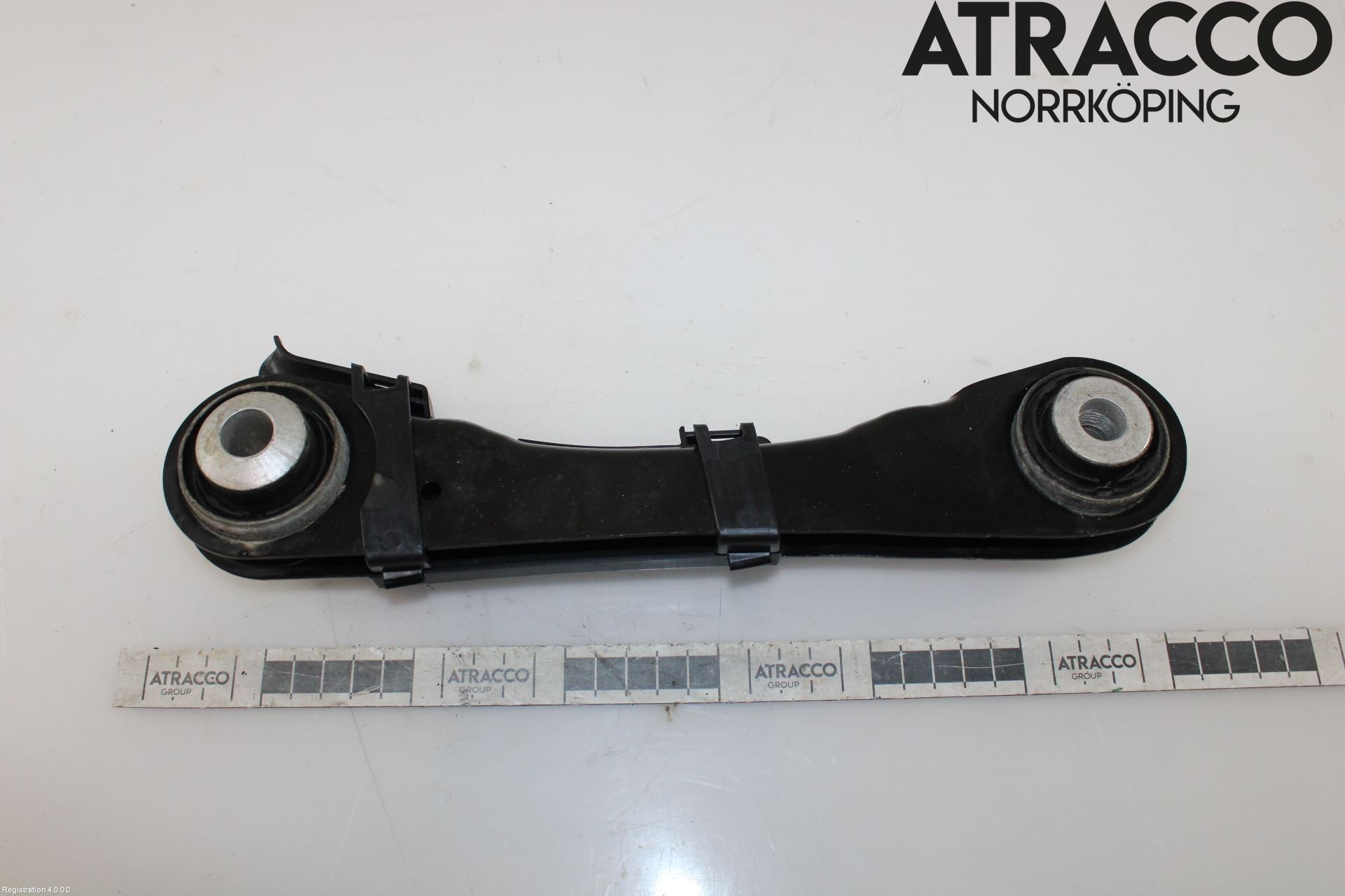 BMW 5 G30/G31/F90 17-23 Bärarm Bak Höger