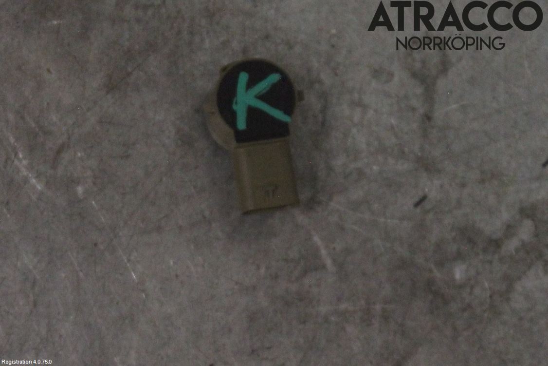 Audi A6 F2/C8 19- Parkeringshjälp Backsensor