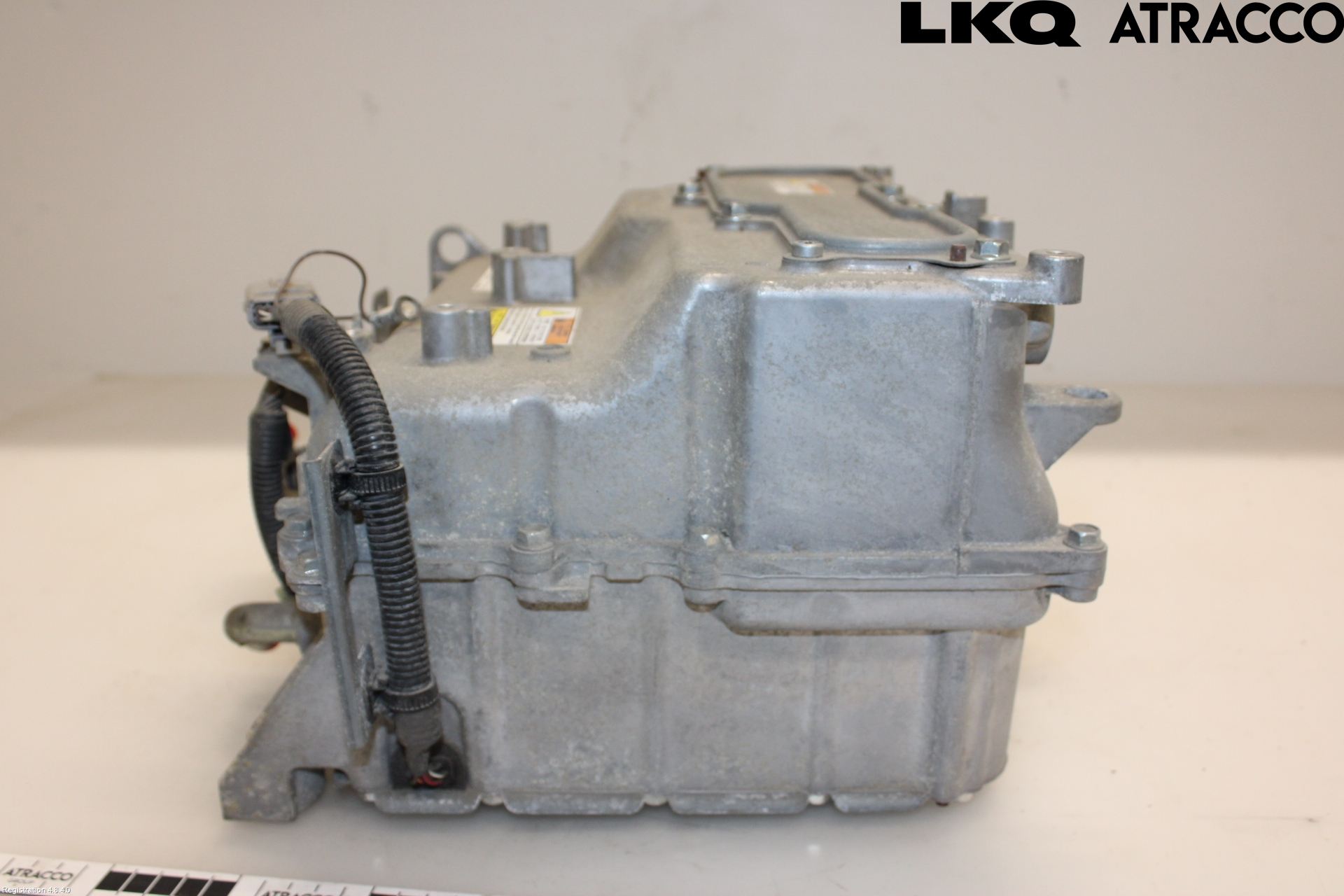 Mitsubishi OUTLANDER 13-21 Hybridconverter