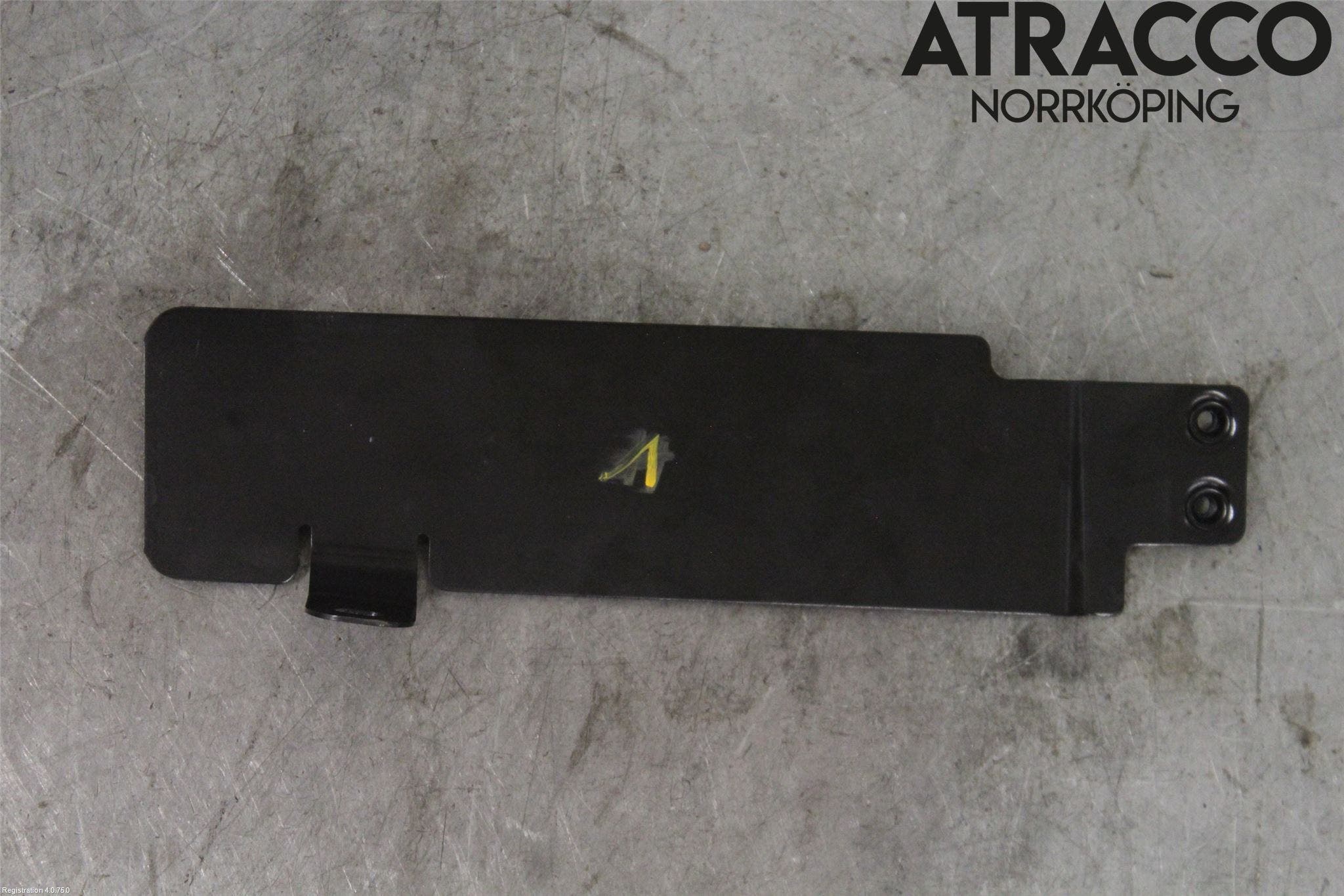 Audi R8 Skärmfäste Fram Vä