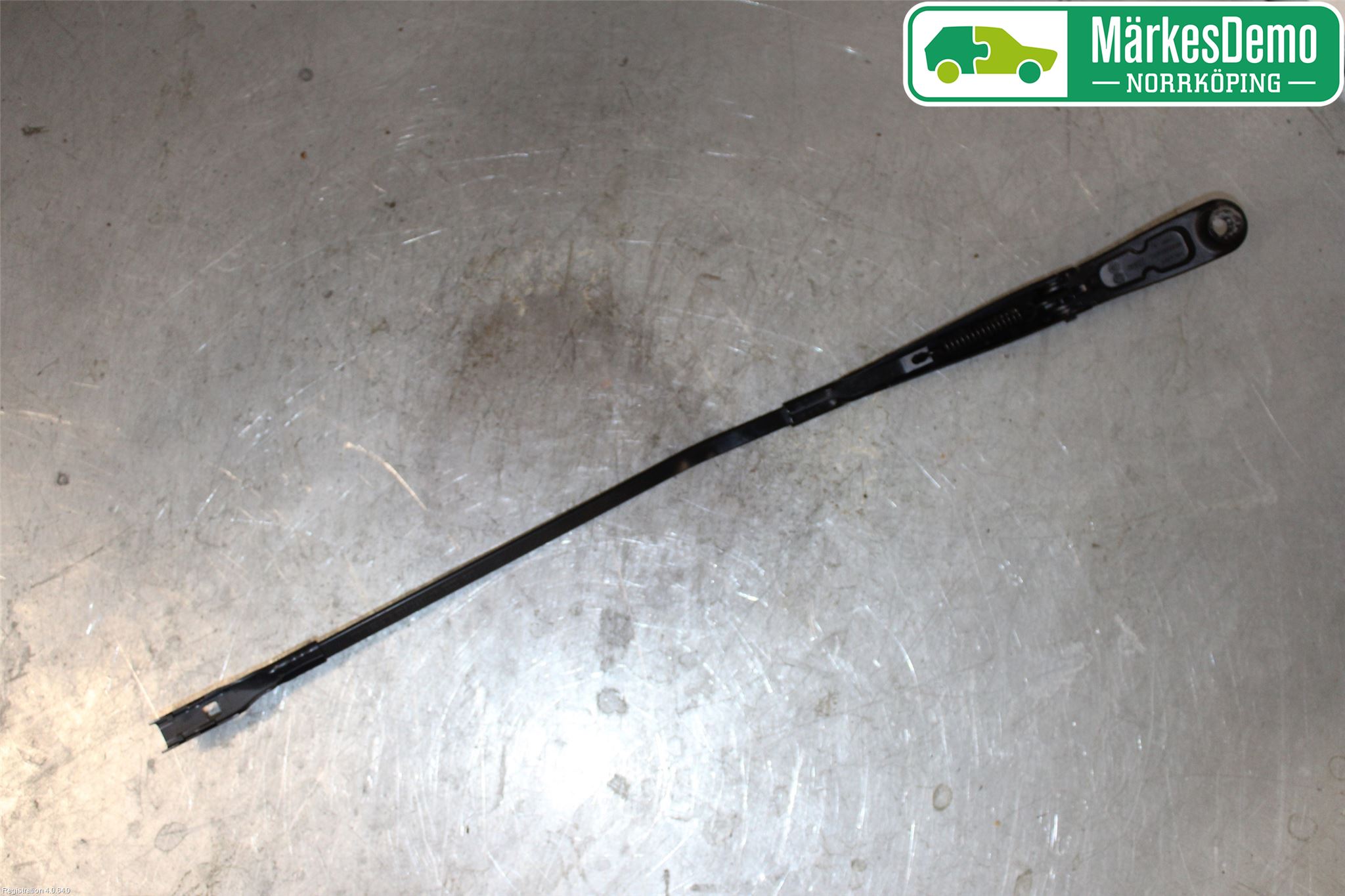 Audi A6 F2/C8 19- Torkararm Armar Vindruta