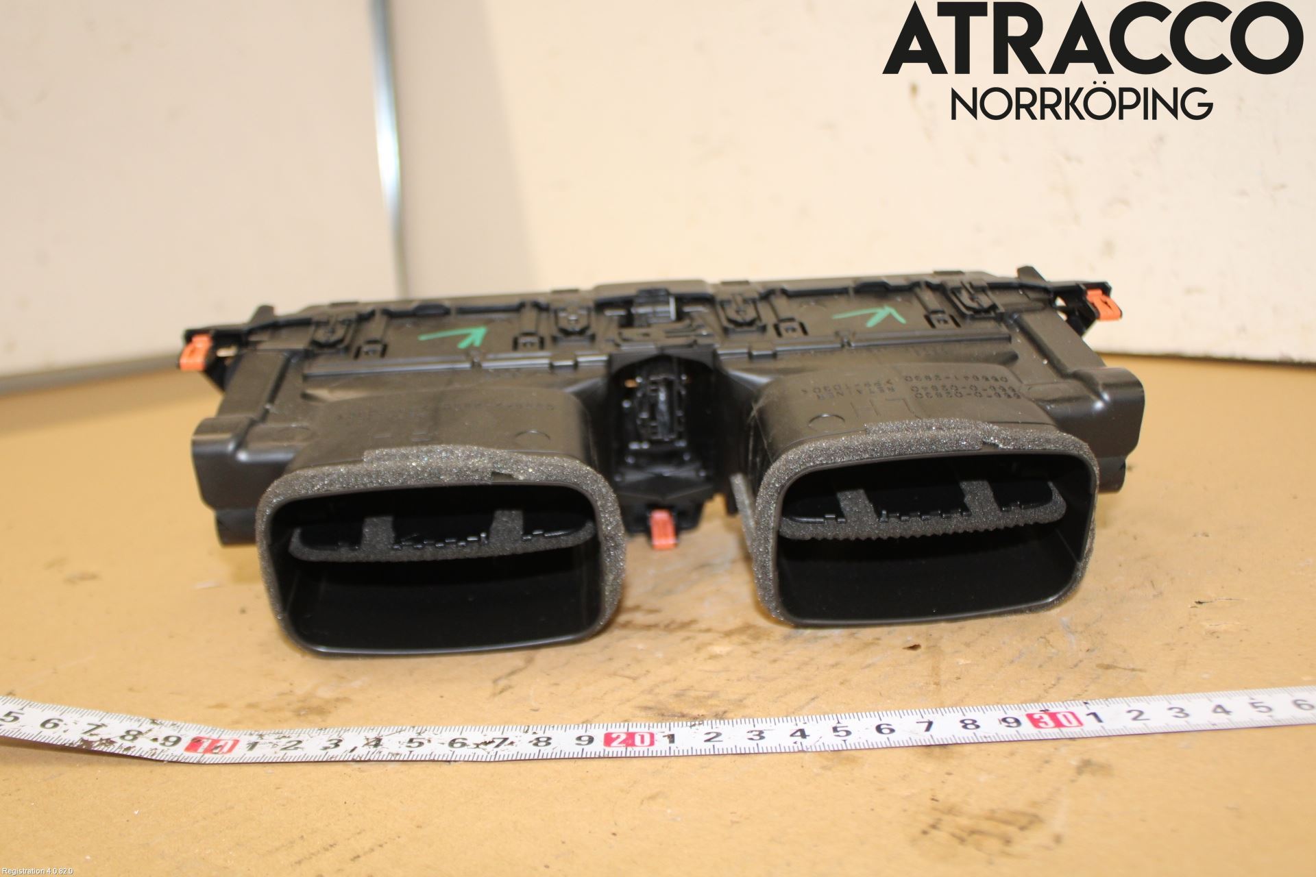 Toyota COROLLA 19- Defrosterkanal-Munstycke