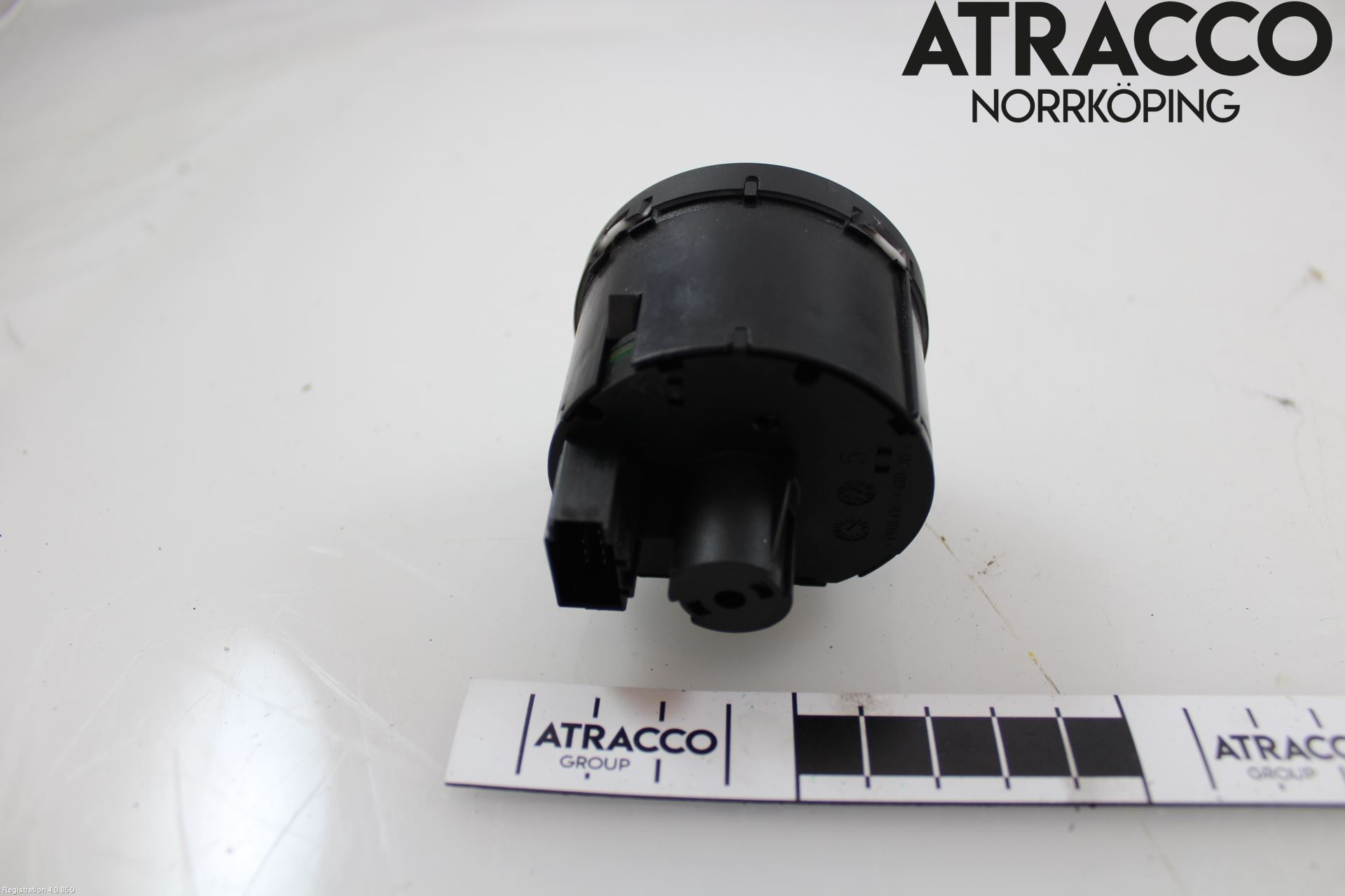 Skoda SUPERB 16-24 Strömställare Ljus