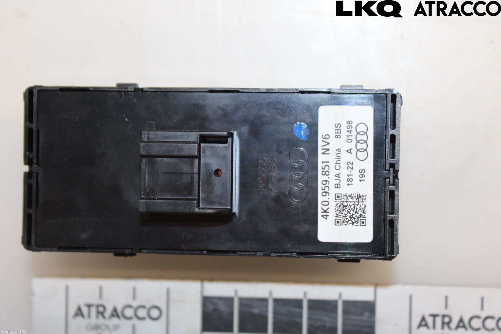 Audi A6 F2/C8 19- Strömställare Elhiss