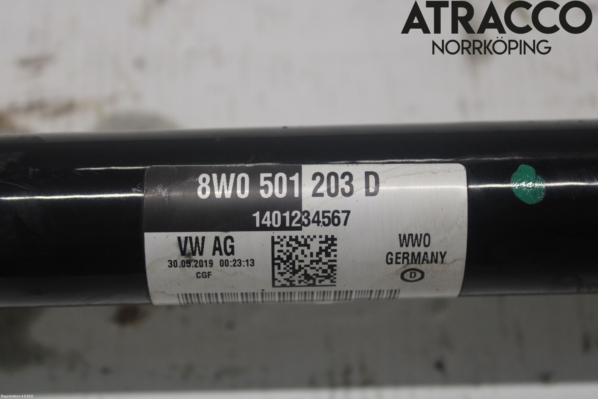 Audi A4/S4 B9 16-19 Drivaxel Bak Höger