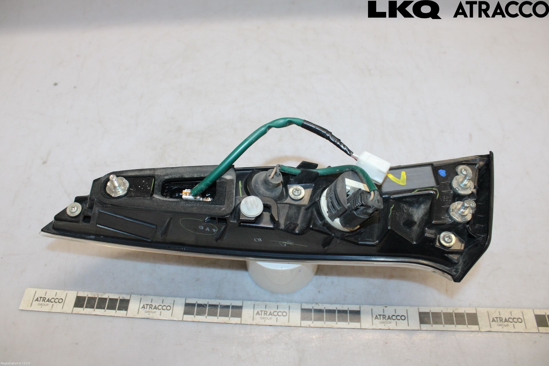 Toyota COROLLA 19- Bakljus Lucka Vä