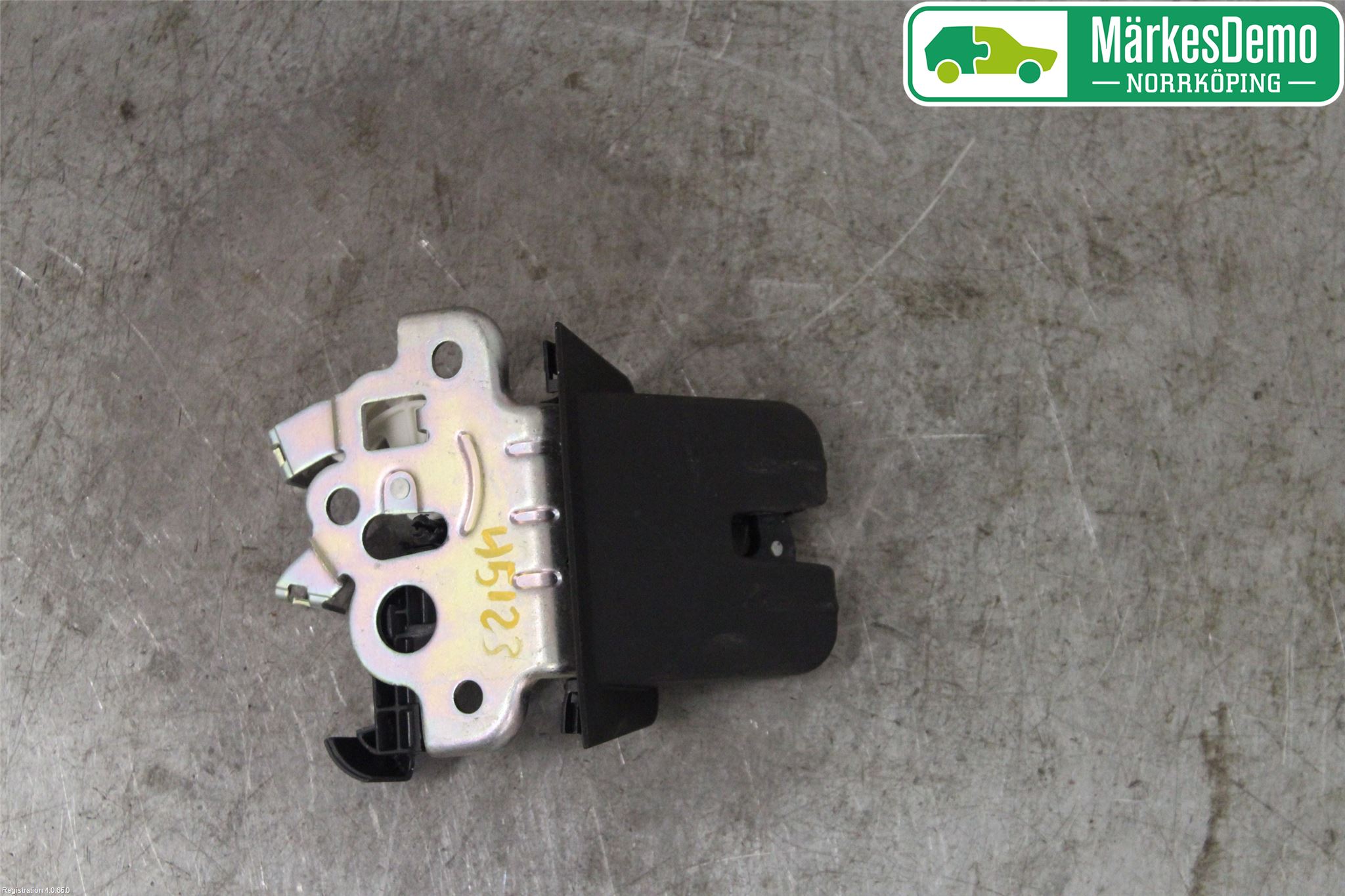 Seat LEON 13-20 Låskista Baklucka