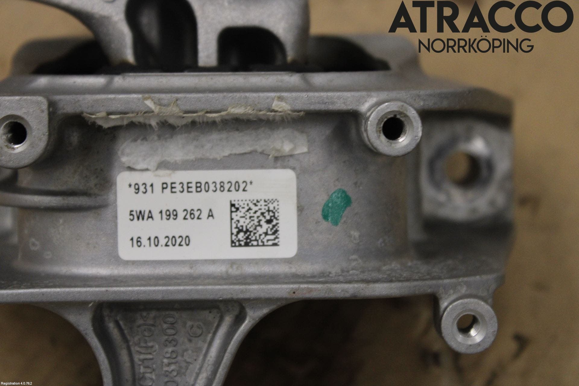 Volkswagen VW T-ROC 18- Motorfäste