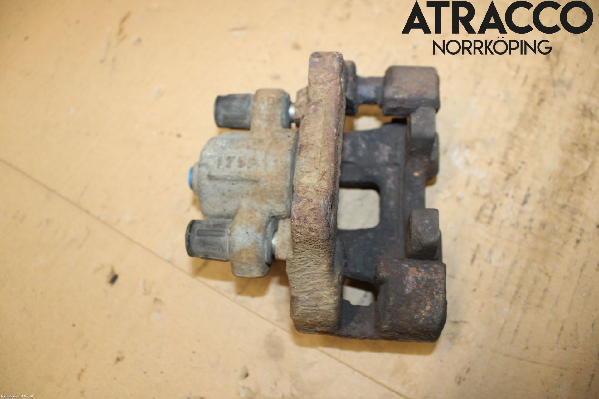 BMW 1 F20/F21 11-19 Bromsok Bak Höger