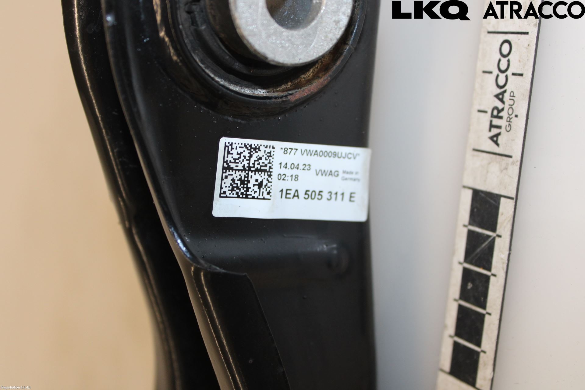Skoda ENYAQ iV 21- Bärarm Bak Vänster