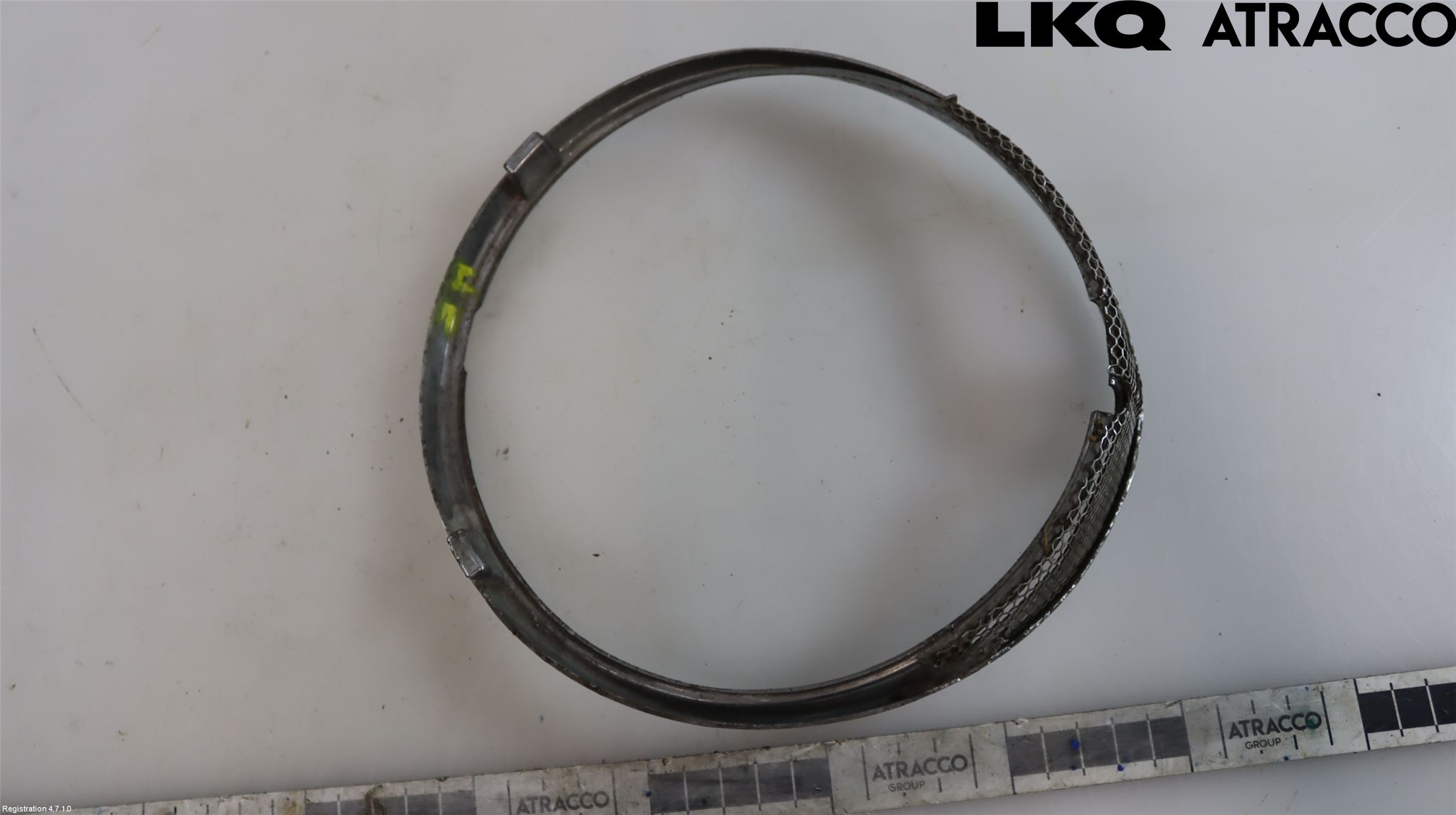 Jaguar XJ SERIE 2   73-79 Strålkastarsarg Höger