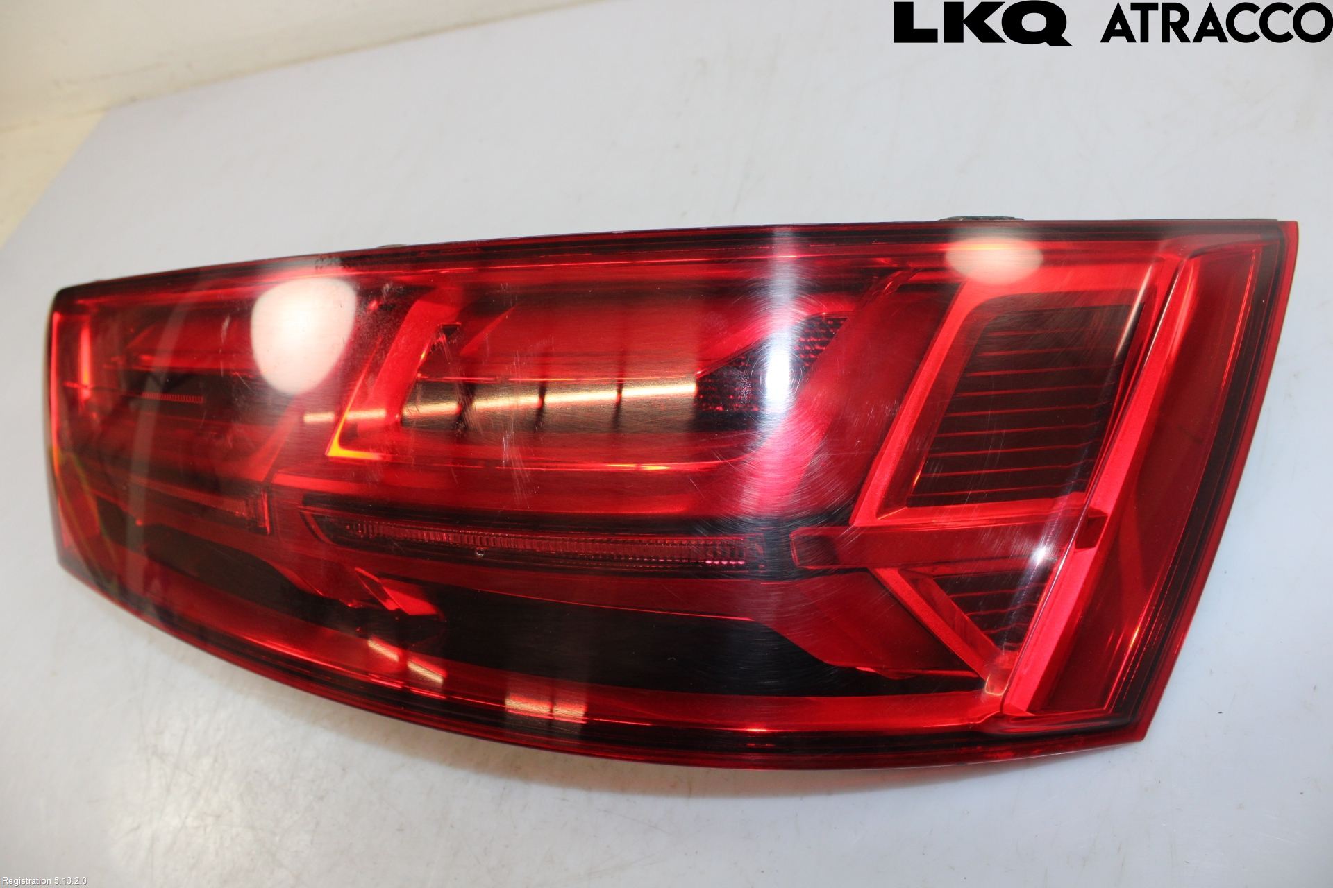 Audi Q7/SQ7 Bakljus Lucka Hö