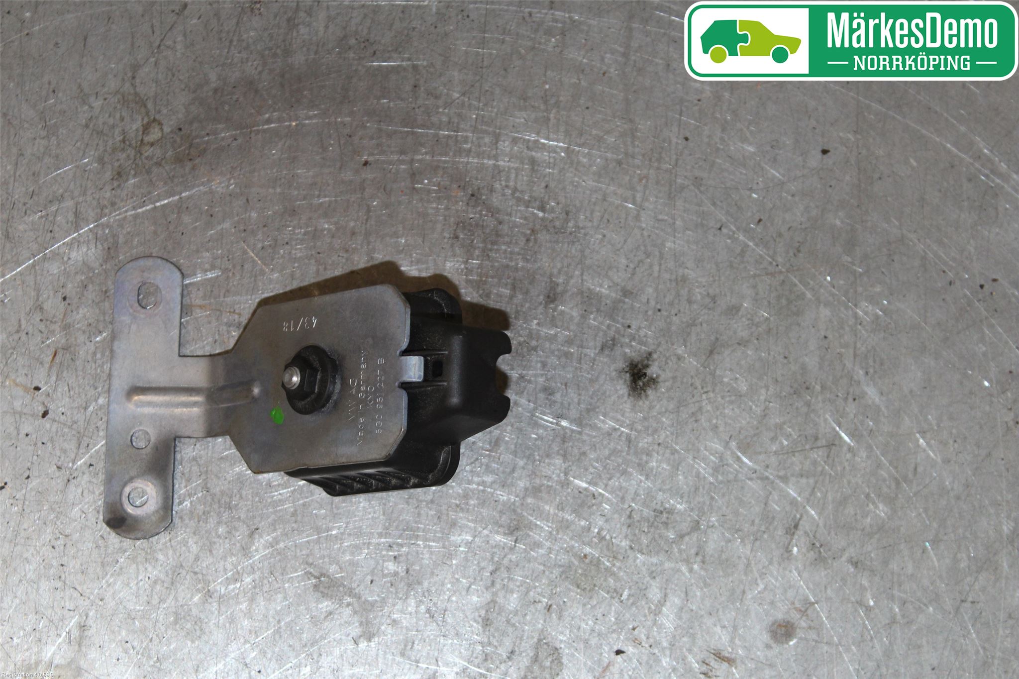 Volkswagen VW T-ROC 18- Billarm