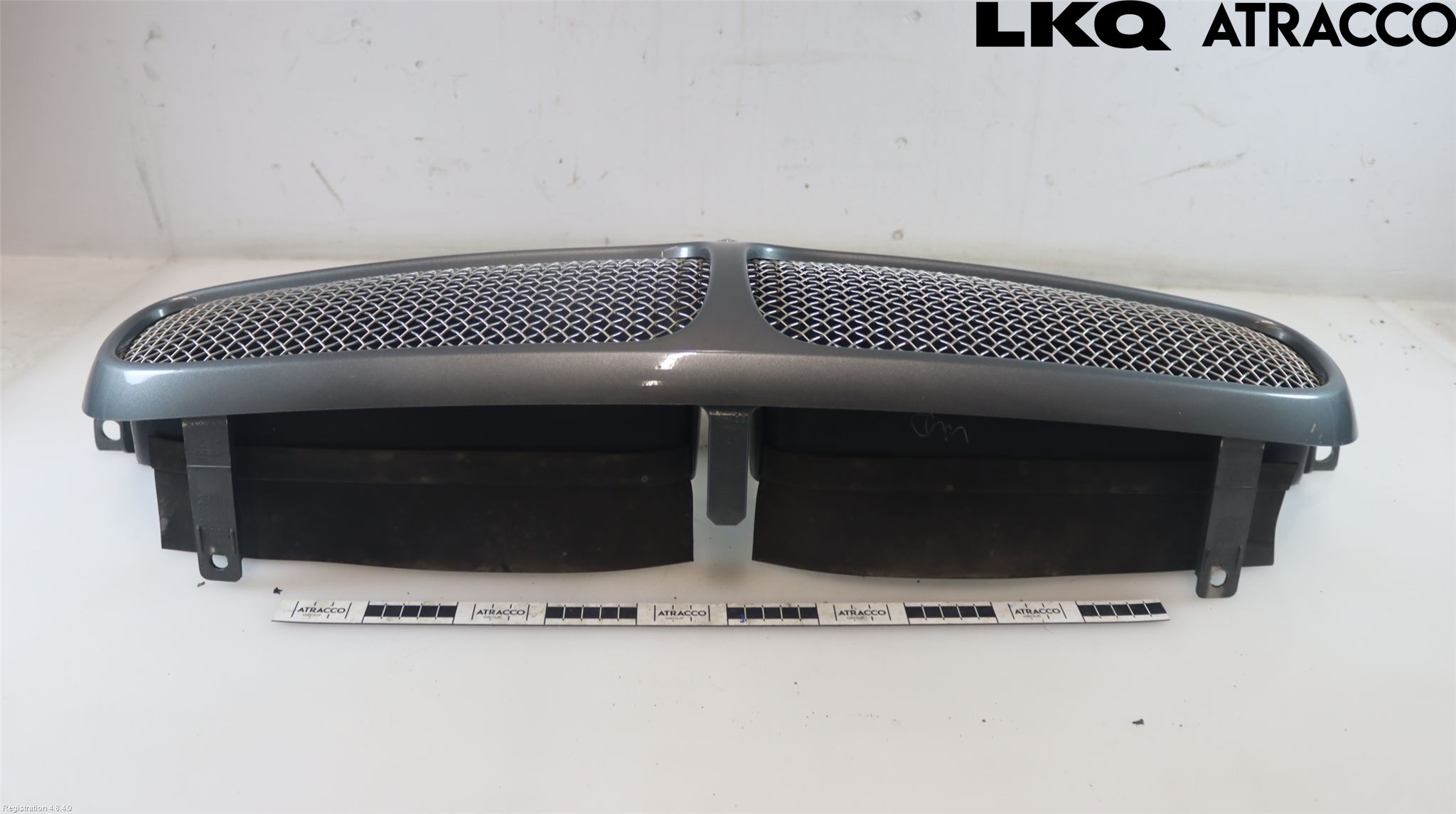 Jaguar XJ X350        03-09 Grill Komp