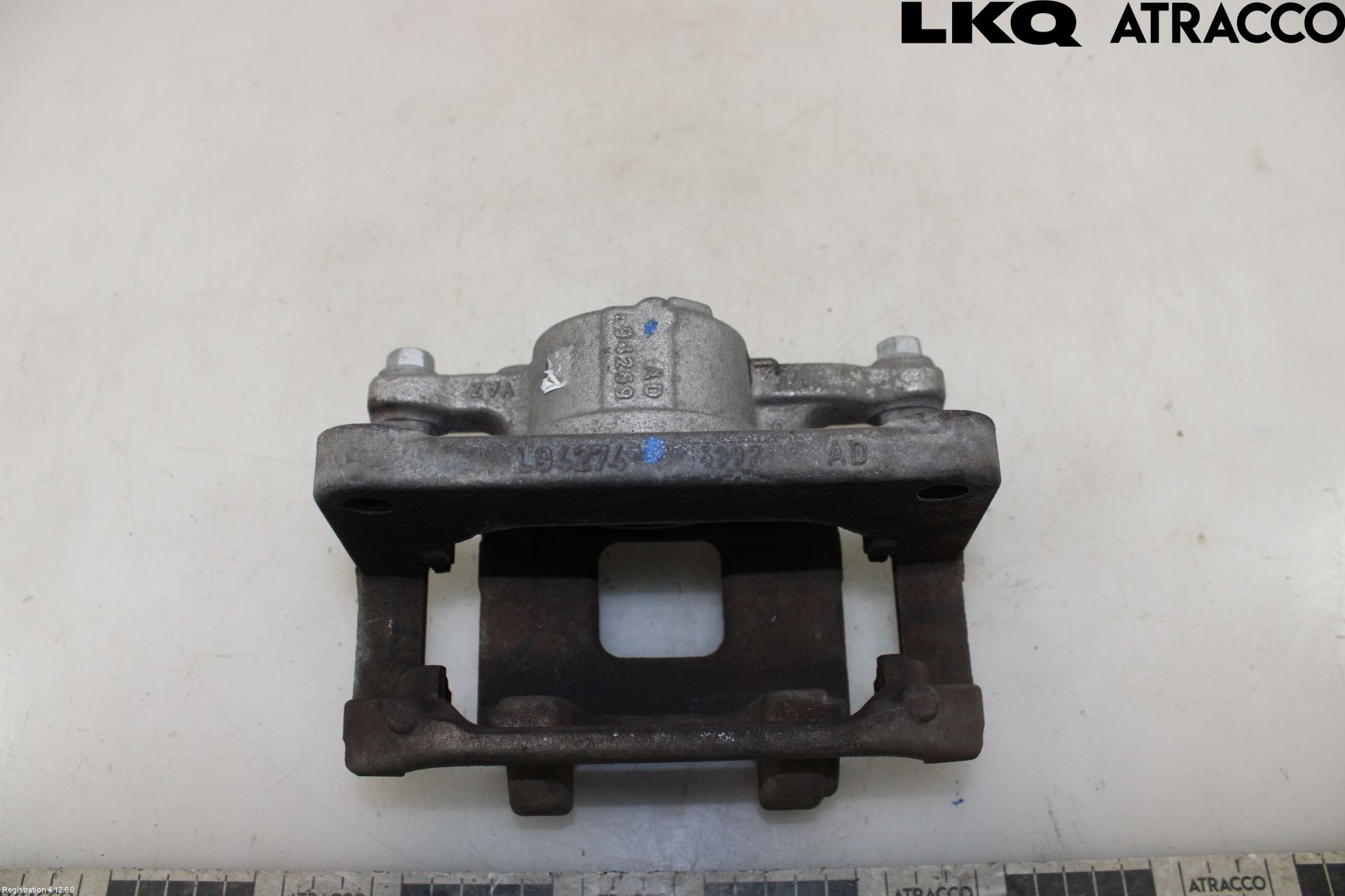 Skoda ENYAQ iV 21- Bromsok Fram Höger