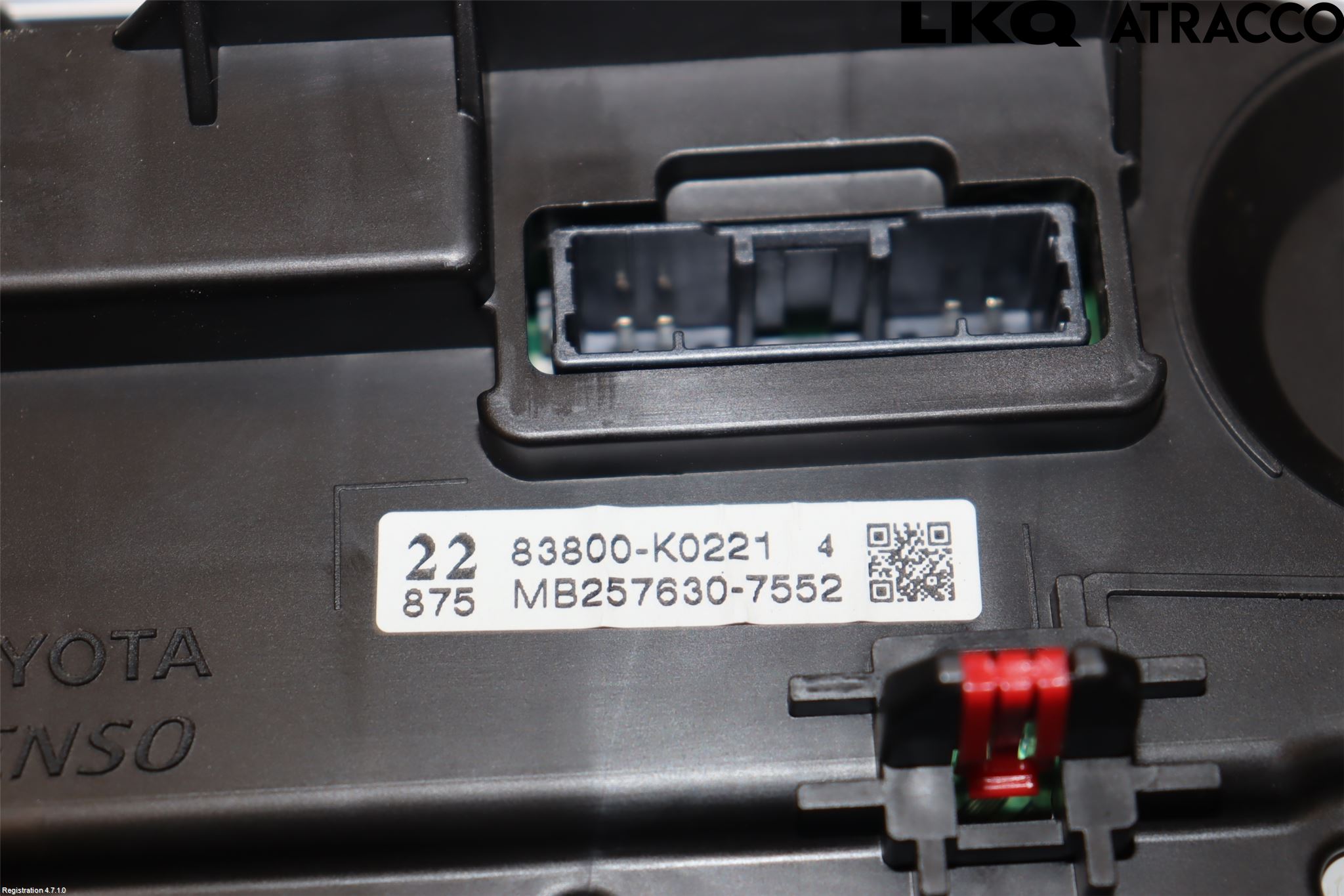 Toyota YARIS XP21 20- Instrument Komb
