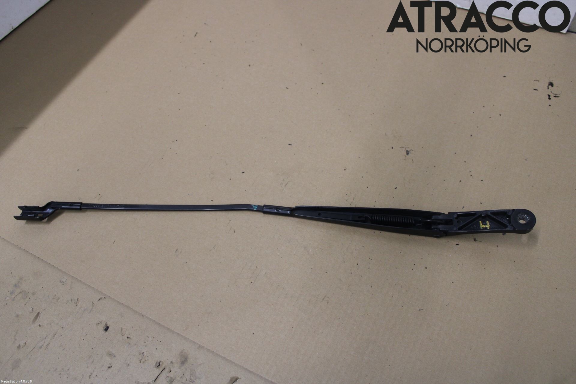 Volkswagen VW UP! / E-UP! Torkararm Armar Vindruta