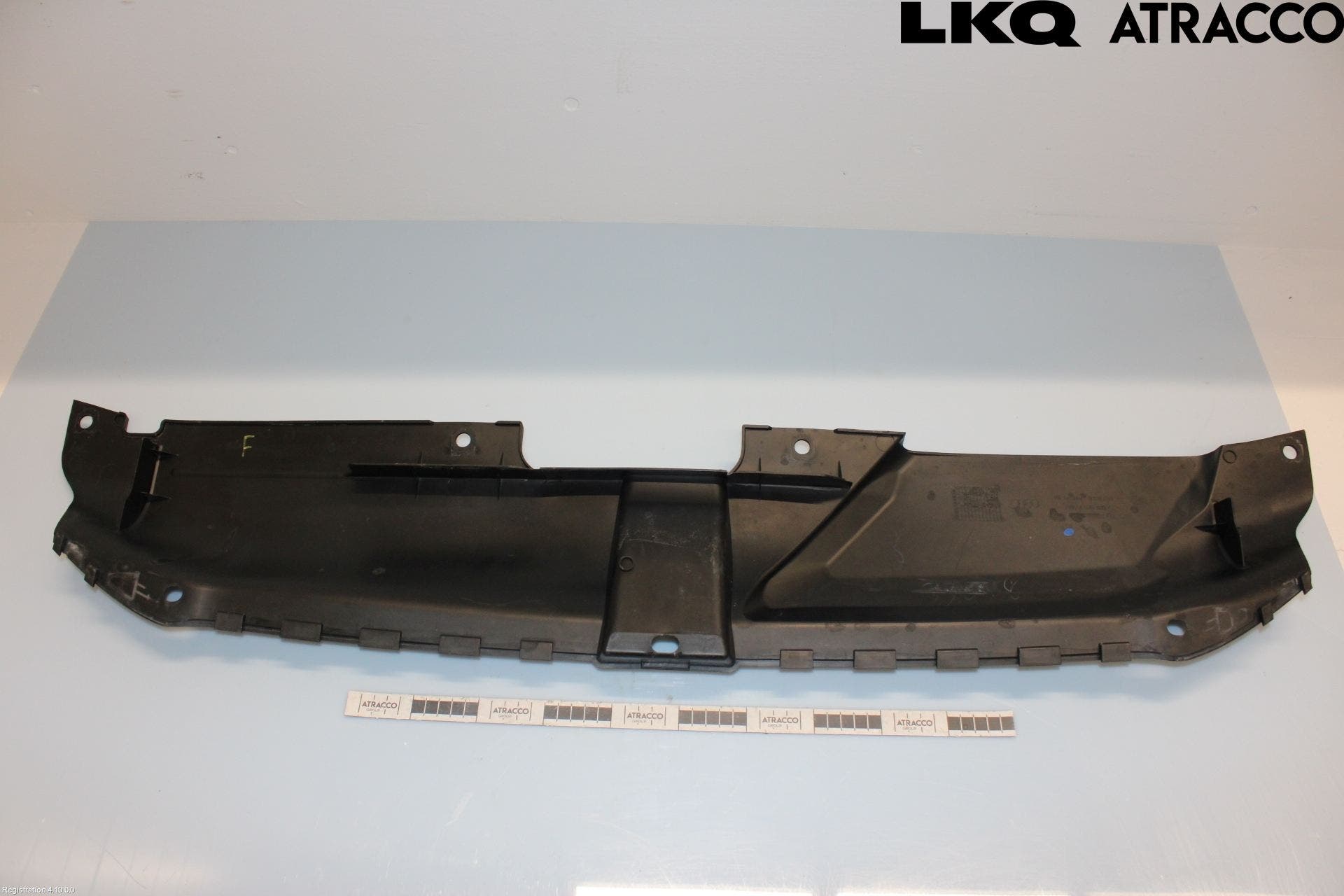 Audi A4 ALLROAD 09-16 Täckplast Front