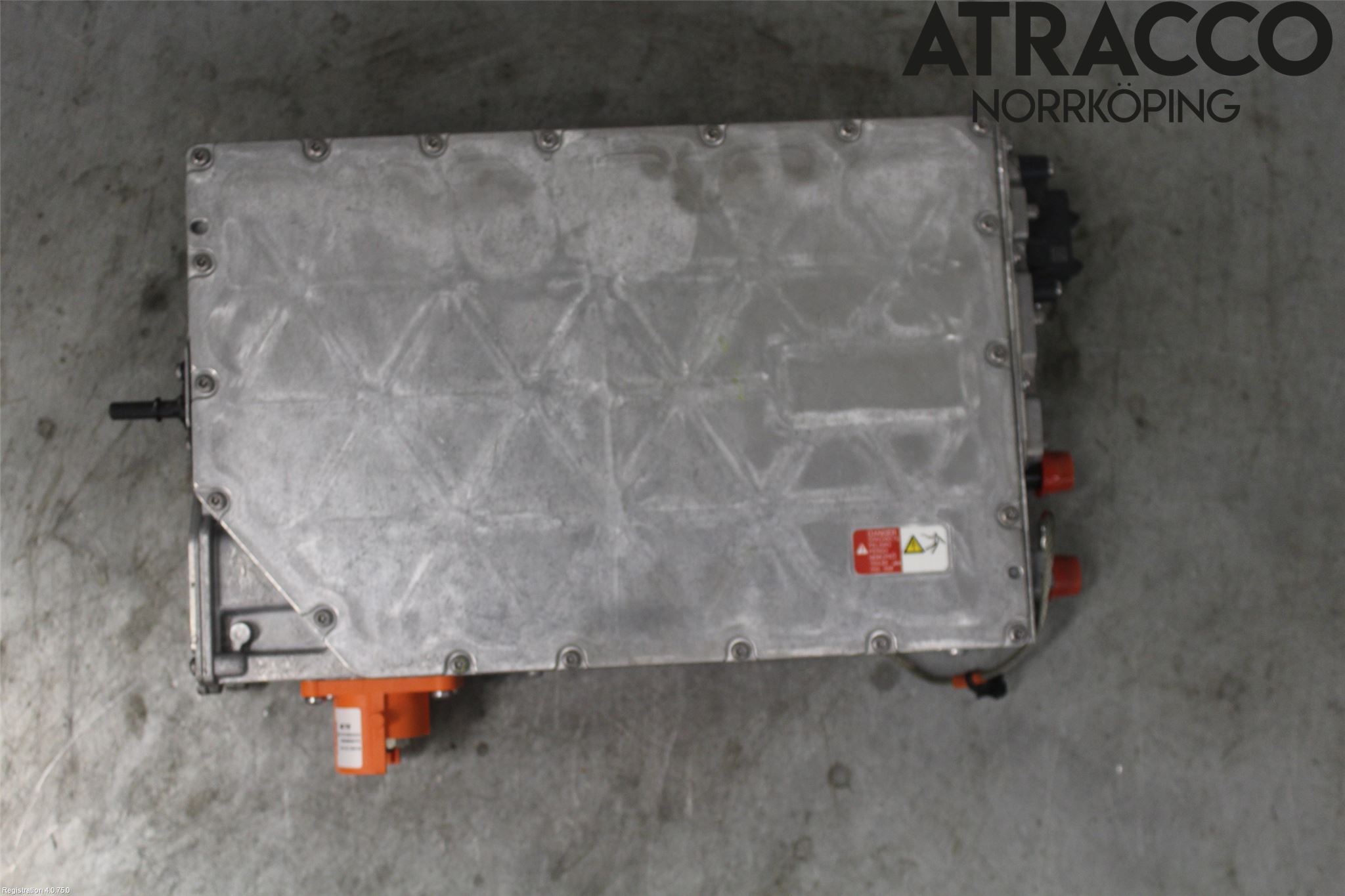 Jaguar I-PACE 18- Inverter Hybrid