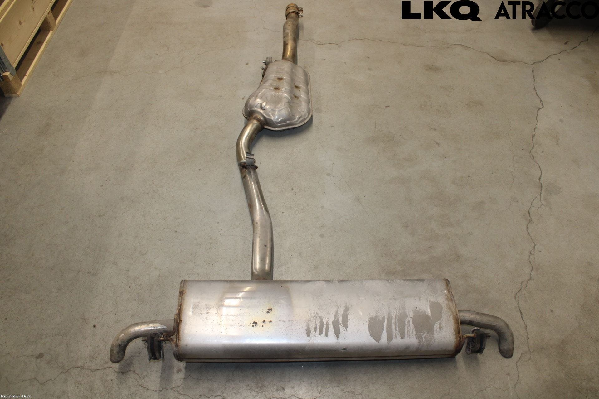 Audi Q5/SQ5 17- Avgas Halvsats