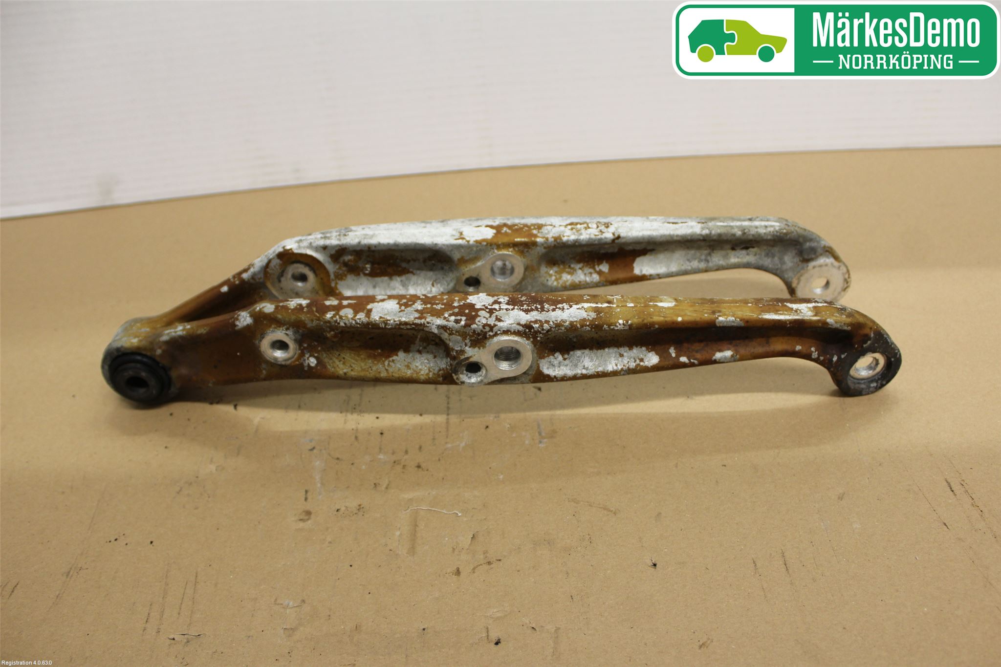 Mercedes-Benz MB E-KLASS (W211) 02-09 Bärarm Bak Vänster