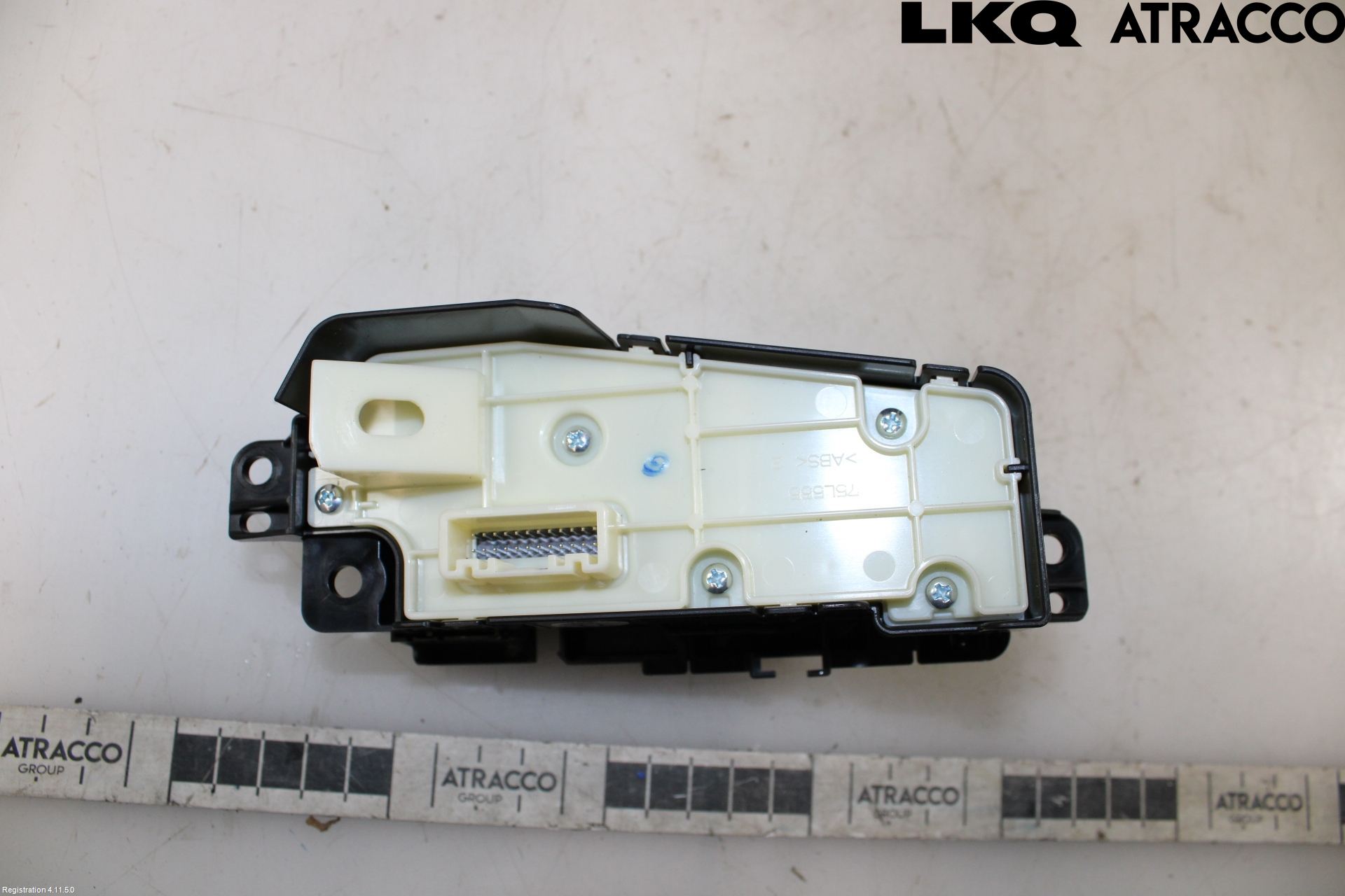 Toyota RAV4 19- Strömställare Multifunktion