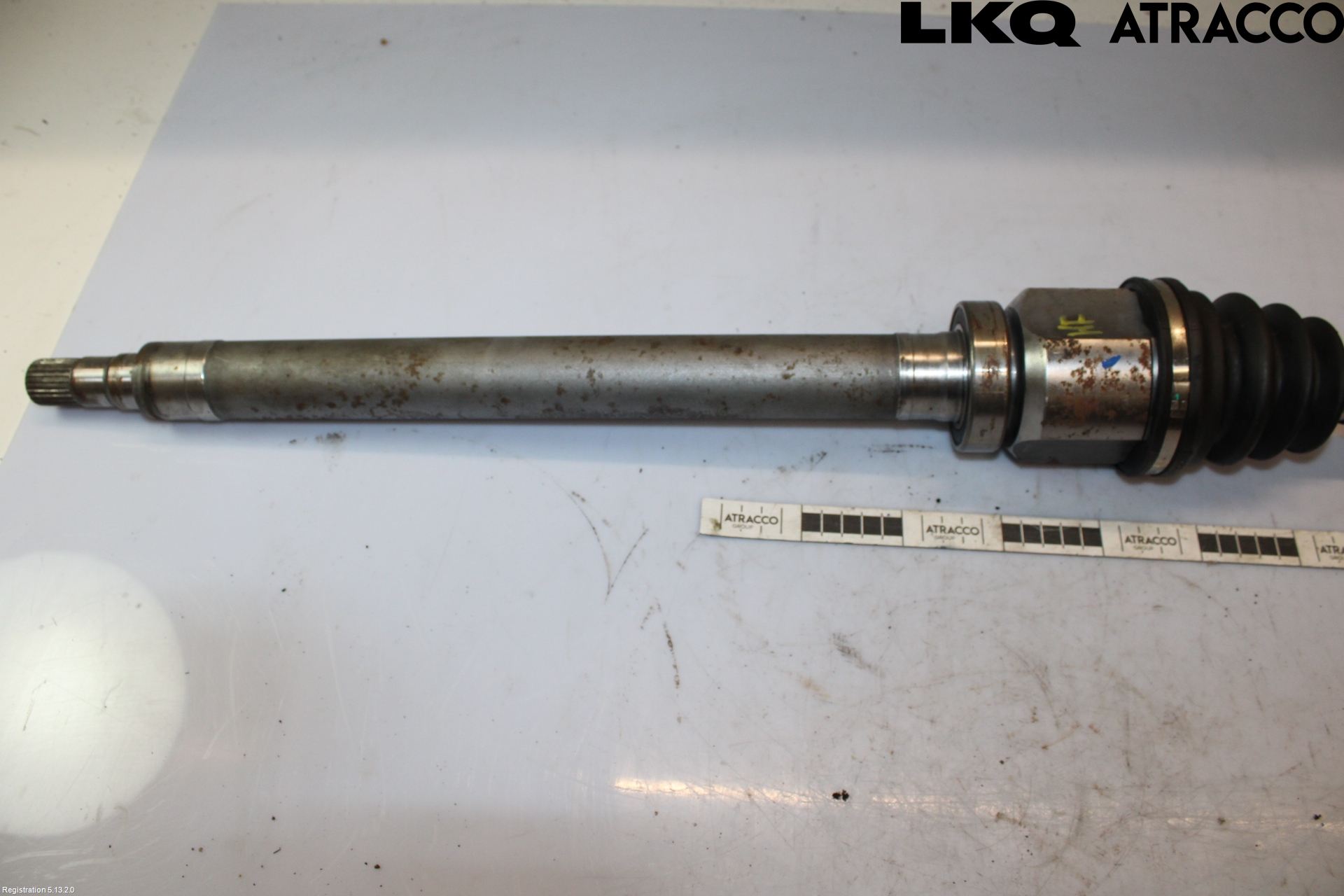 Volvo V50 04-07 Drivaxel Fram Höger